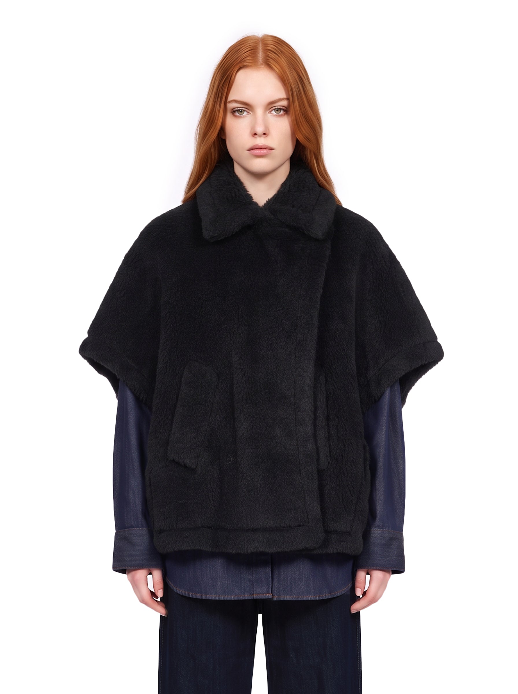 Cappotto doppiopetto Tebe in nero 