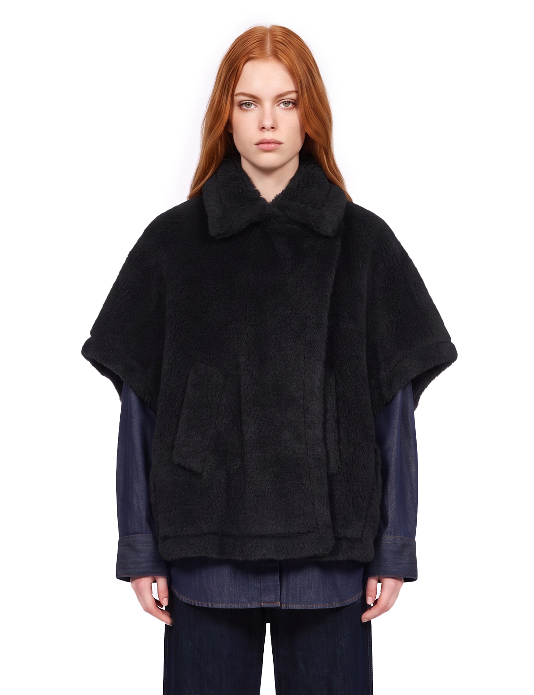 Cappotto doppiopetto Tebe in nero 
