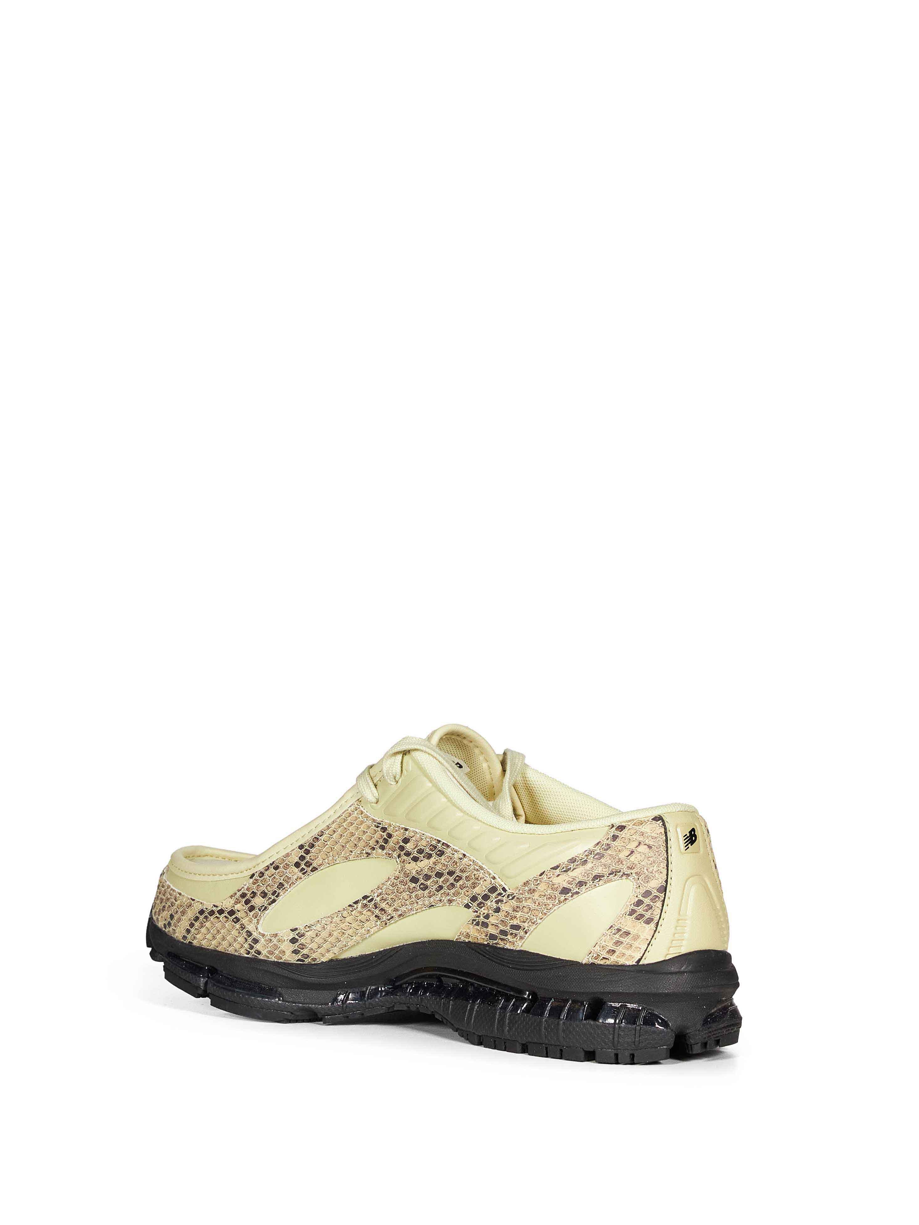 Sneakers 1890 effetto cocco in avorio 
