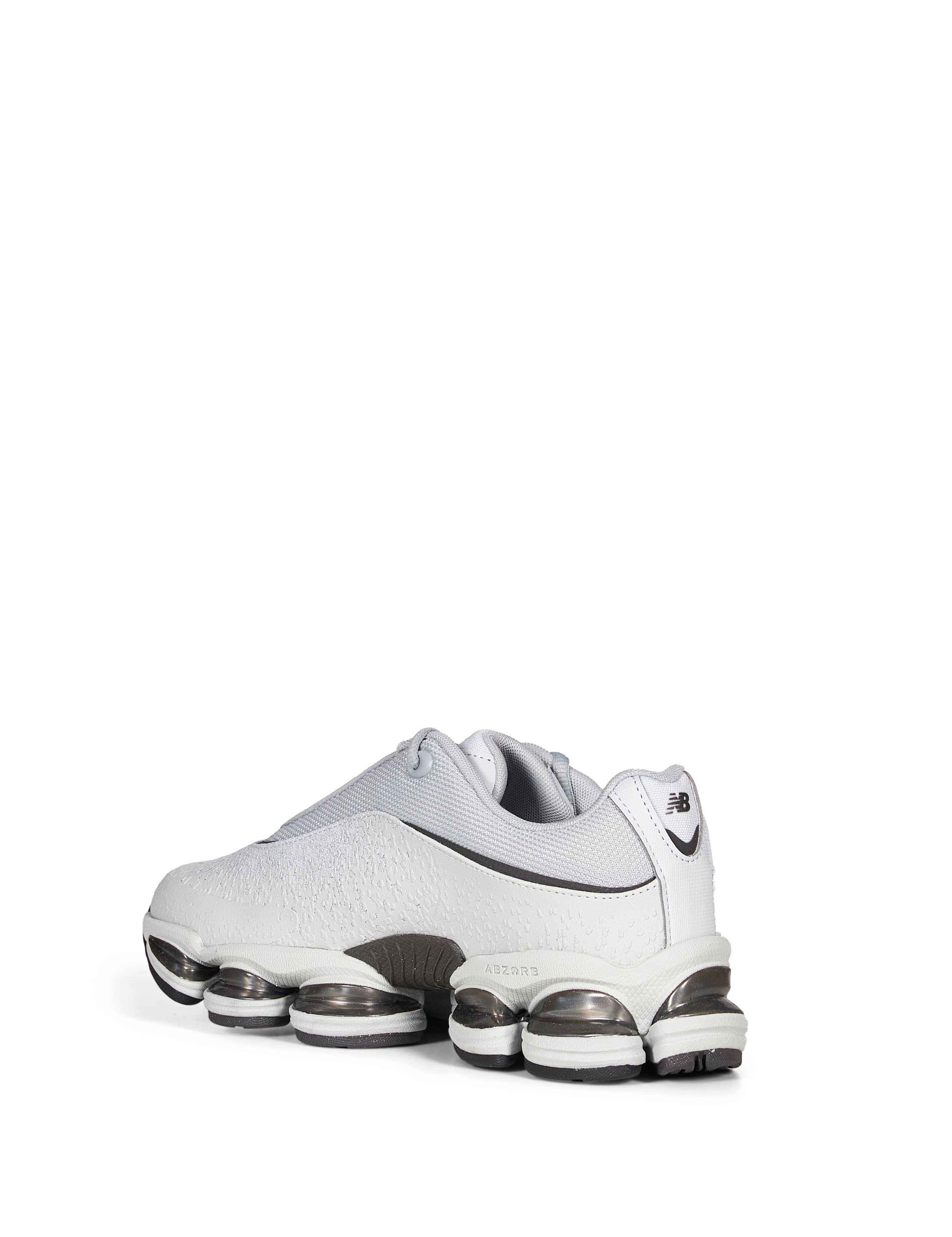 Sneakers ABZORB 2000 in grigio 