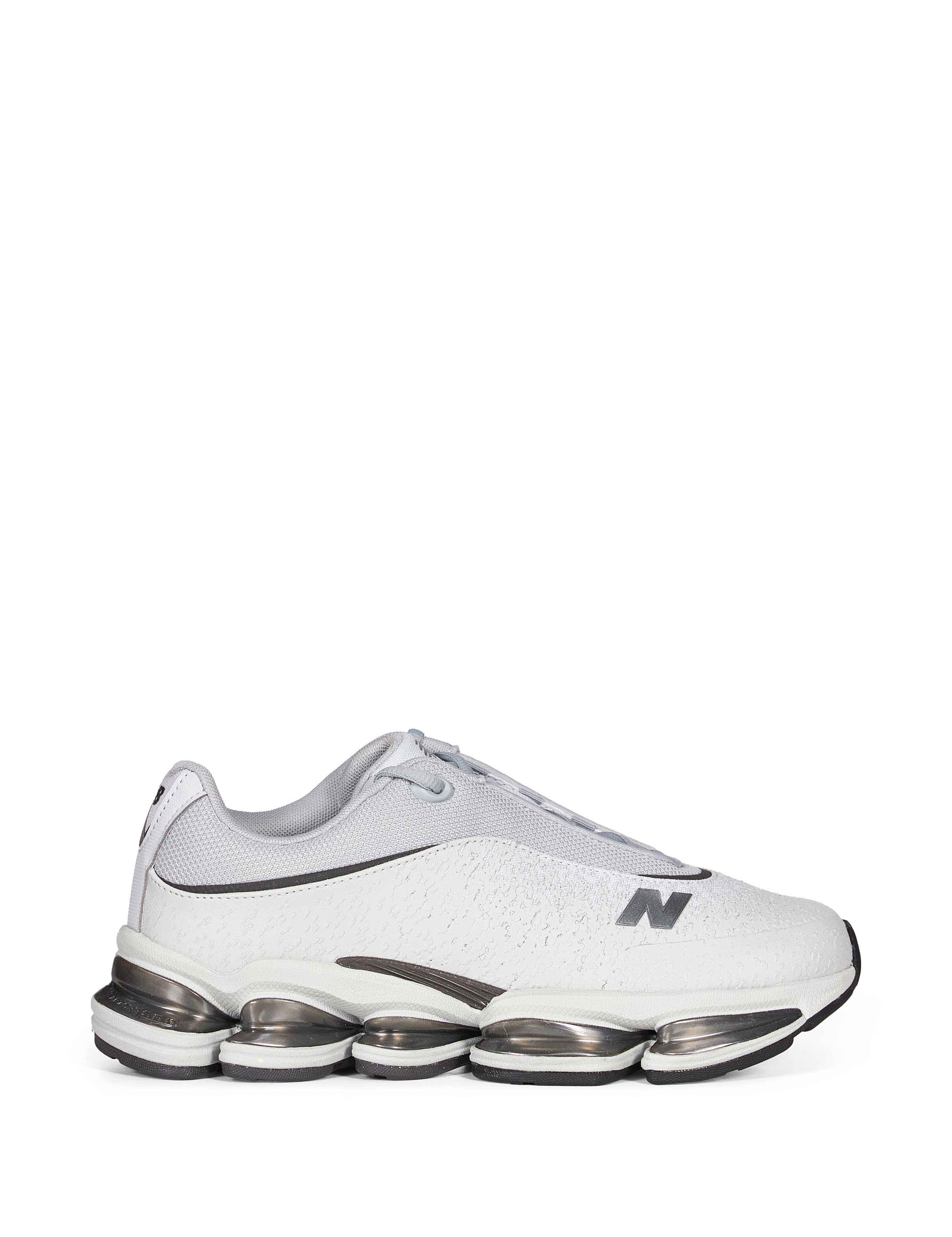 Sneakers 2000 in grigio 
