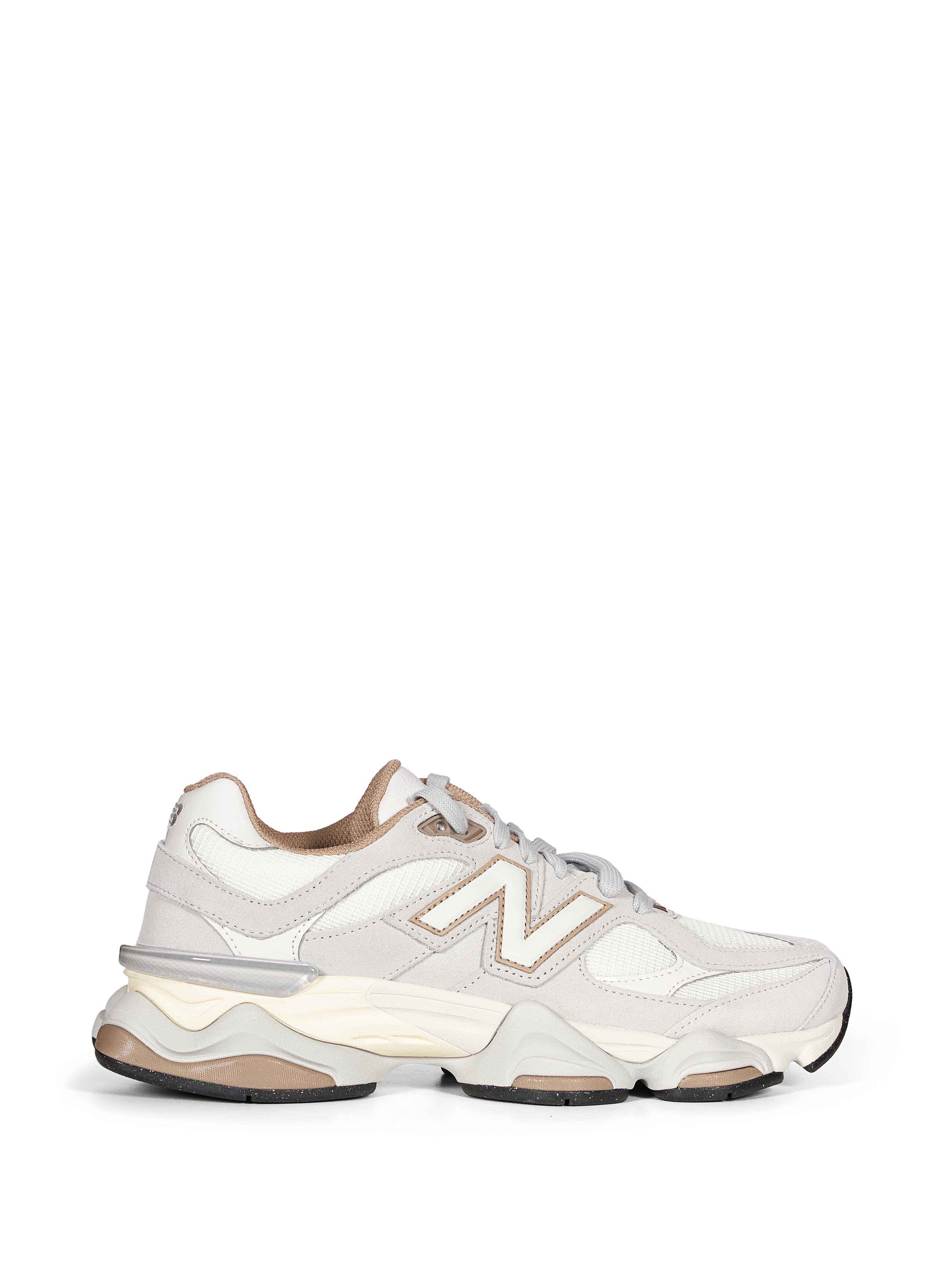Sneakers 9060 in avorio 