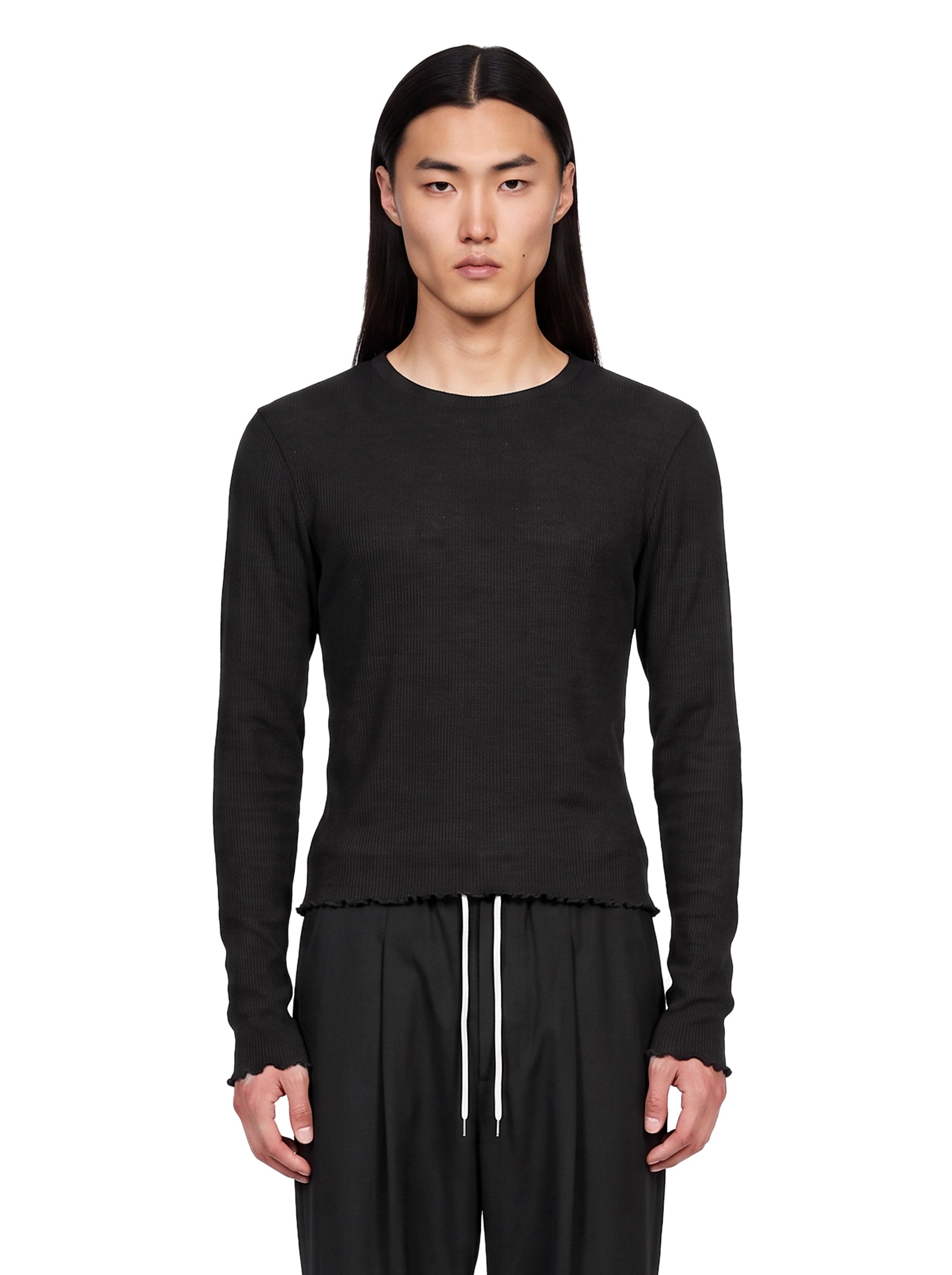T-shirt a maniche lunghe a coste in nero 