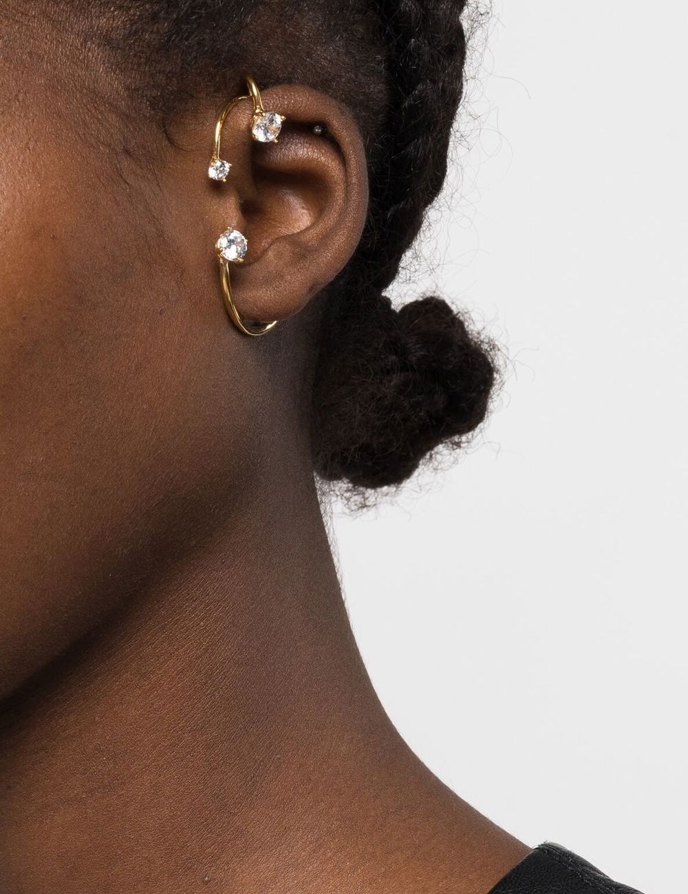 Ear cuff con tre cristalli in oro 