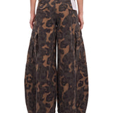 Jeans cargo Sixouxsie in marrone 