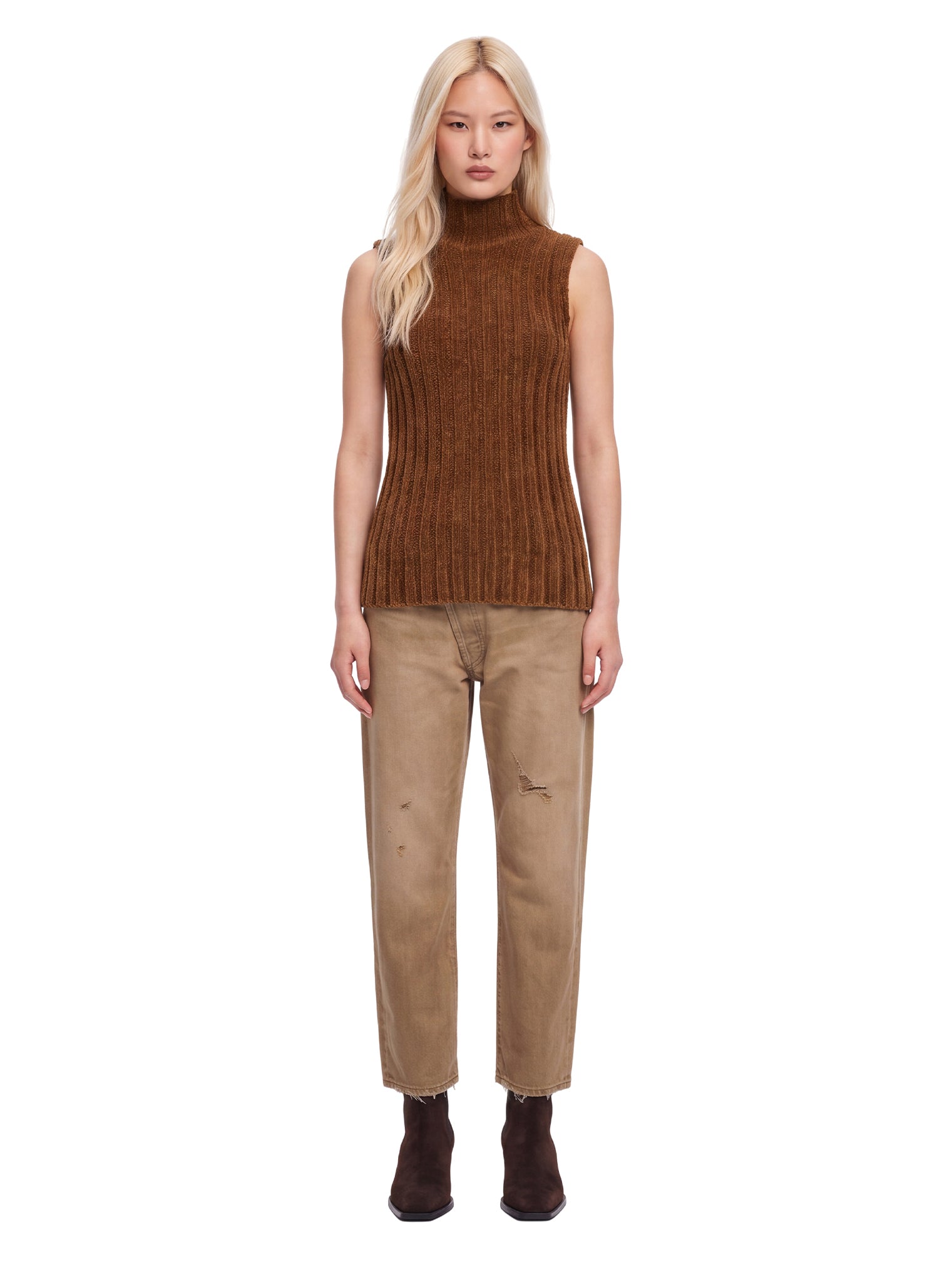Top a collo alto in marrone 