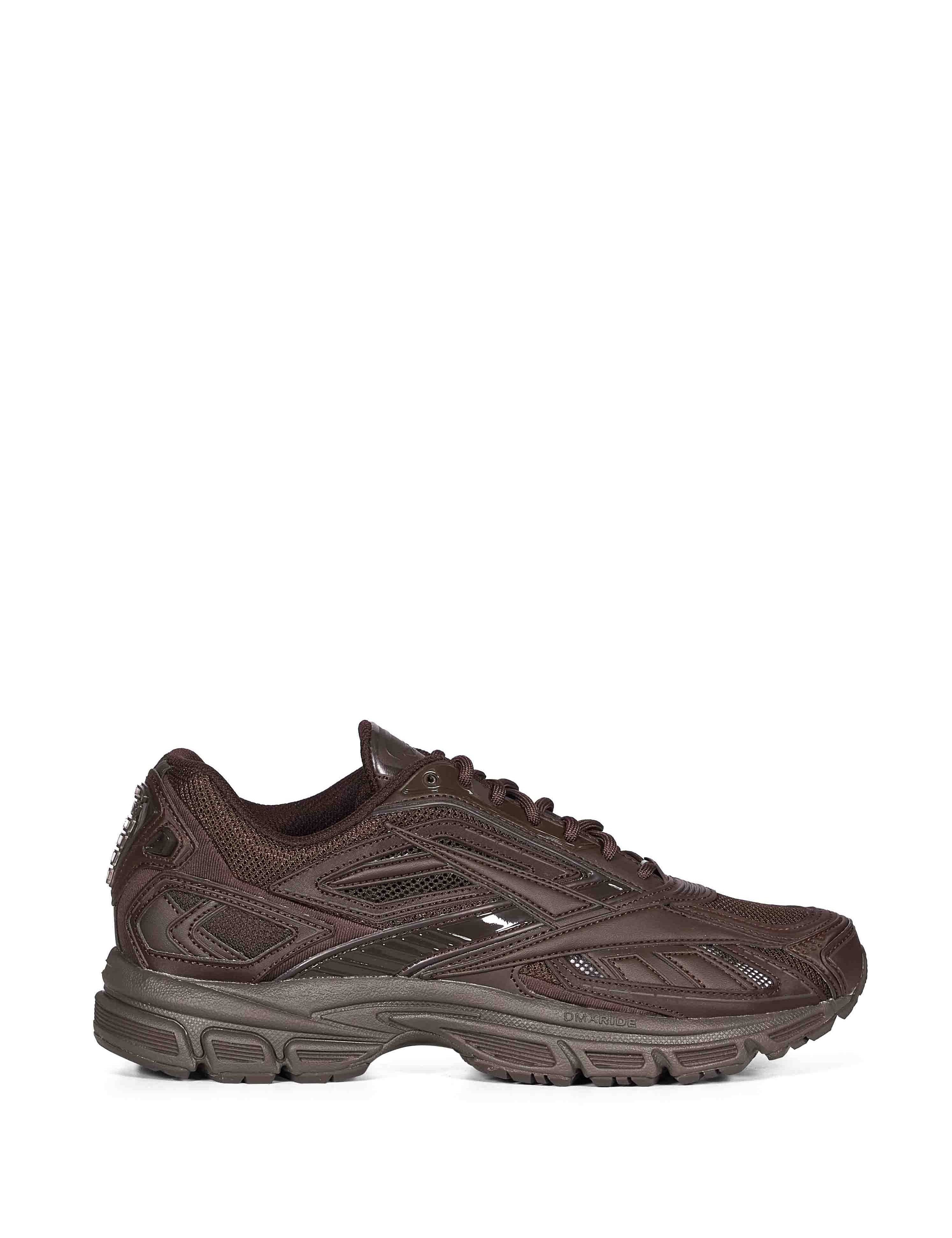 Sneakers Premier Road Ultra in marrone 