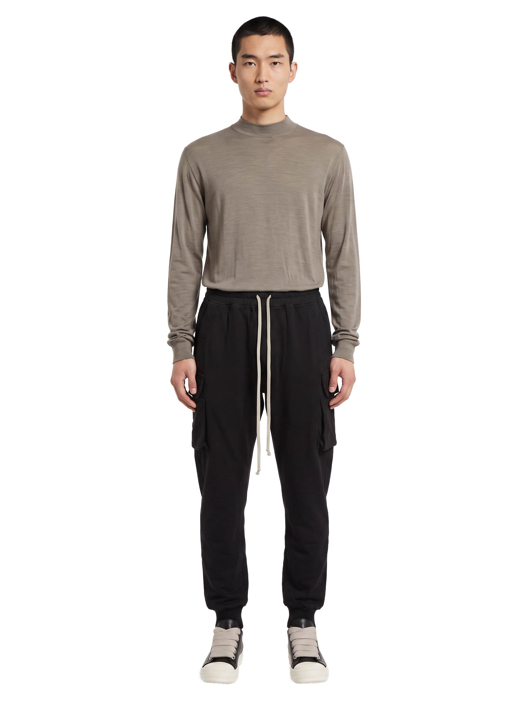 Pantaloni cargo con coulisse mastodon in nero 
