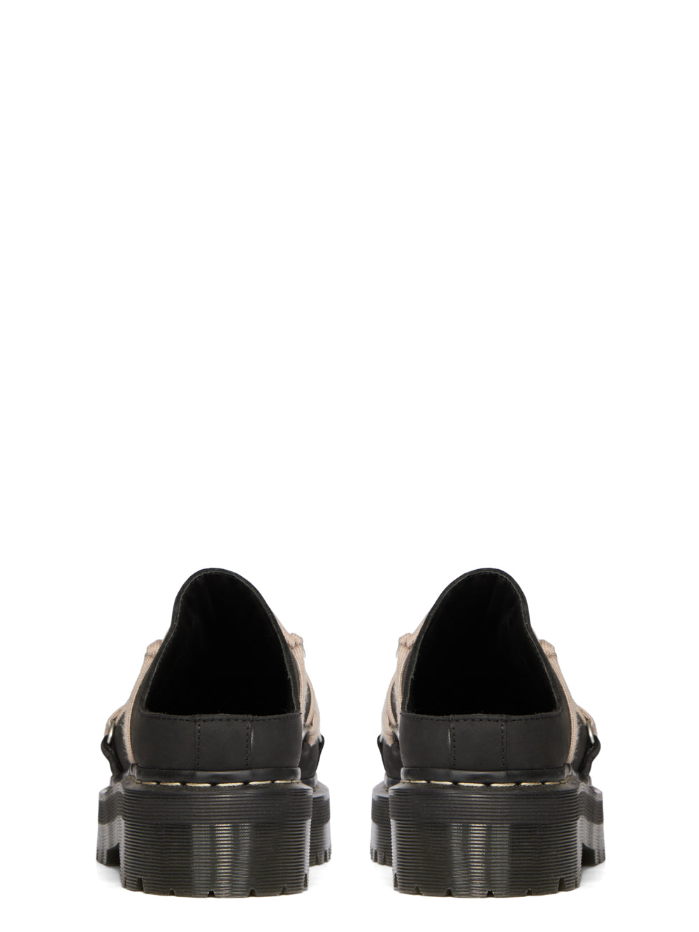 Mules Megalace in pelle in nero 
