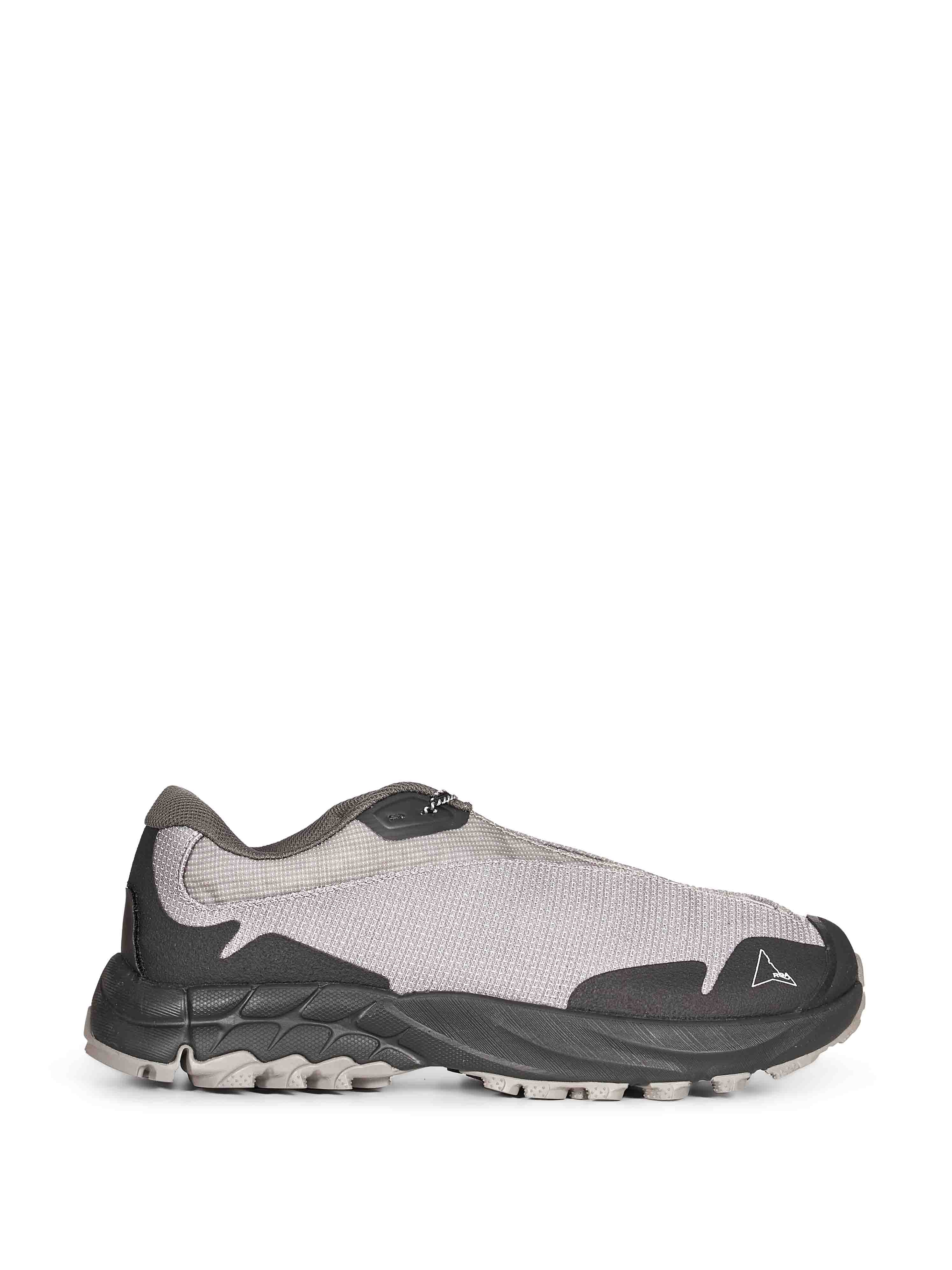 Sneakers Kuna Trail in grigio 