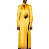 Abito satinato con frange in giallo 