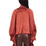 Blusa con dettaglio a sciapra con frage in marrone 