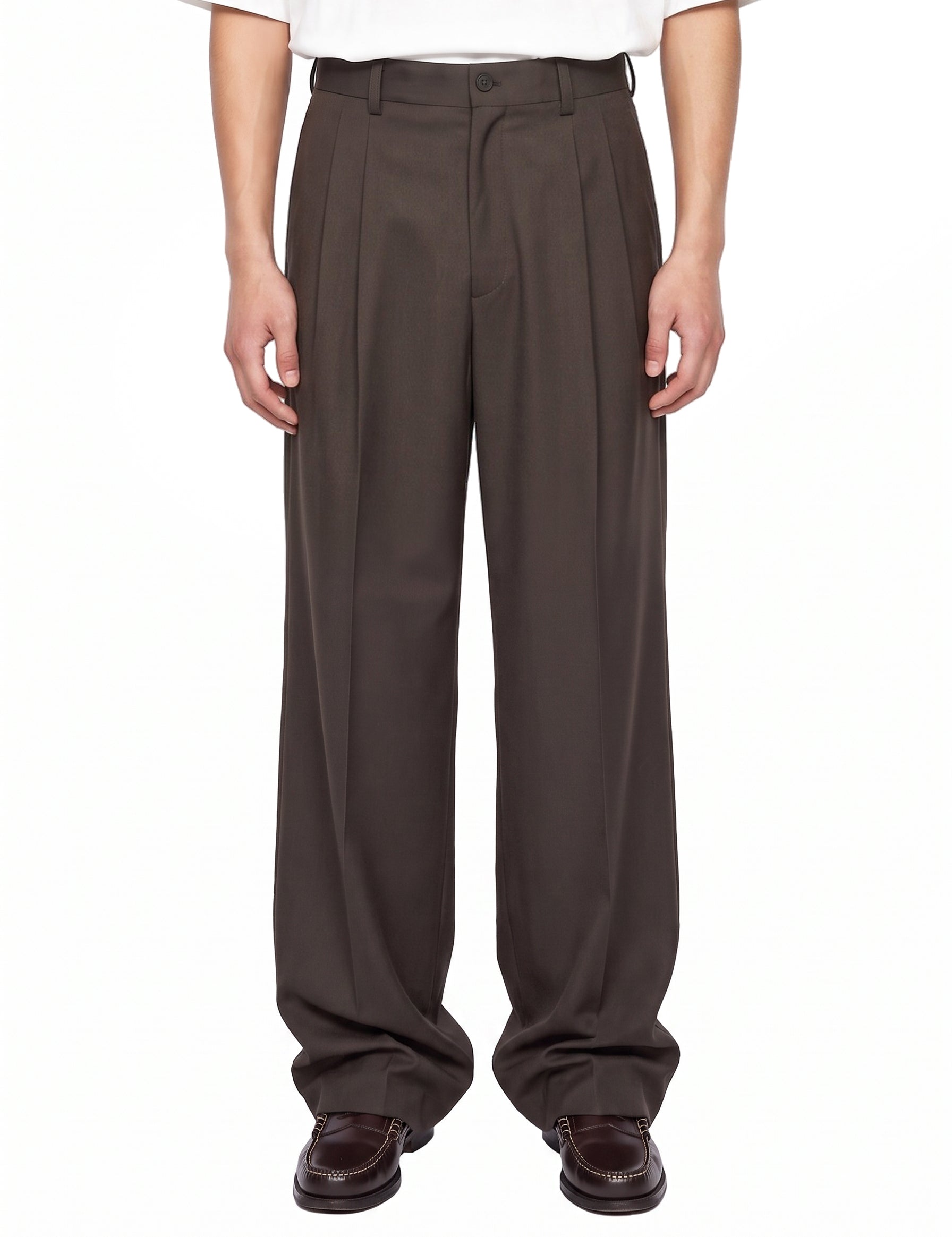 Pantaloni ampi in marrone 
