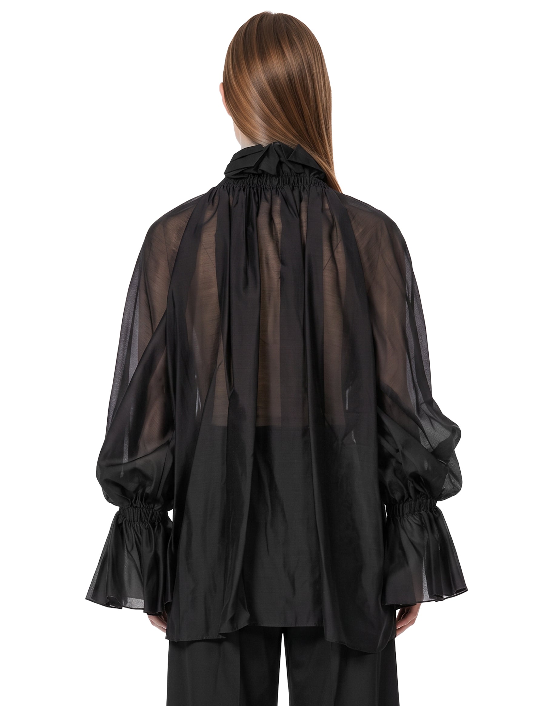 Blusa over Estelle in nero 