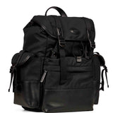 Zaino utility in tessuto tecnico con chiusura a patta e coulisse in nero 
