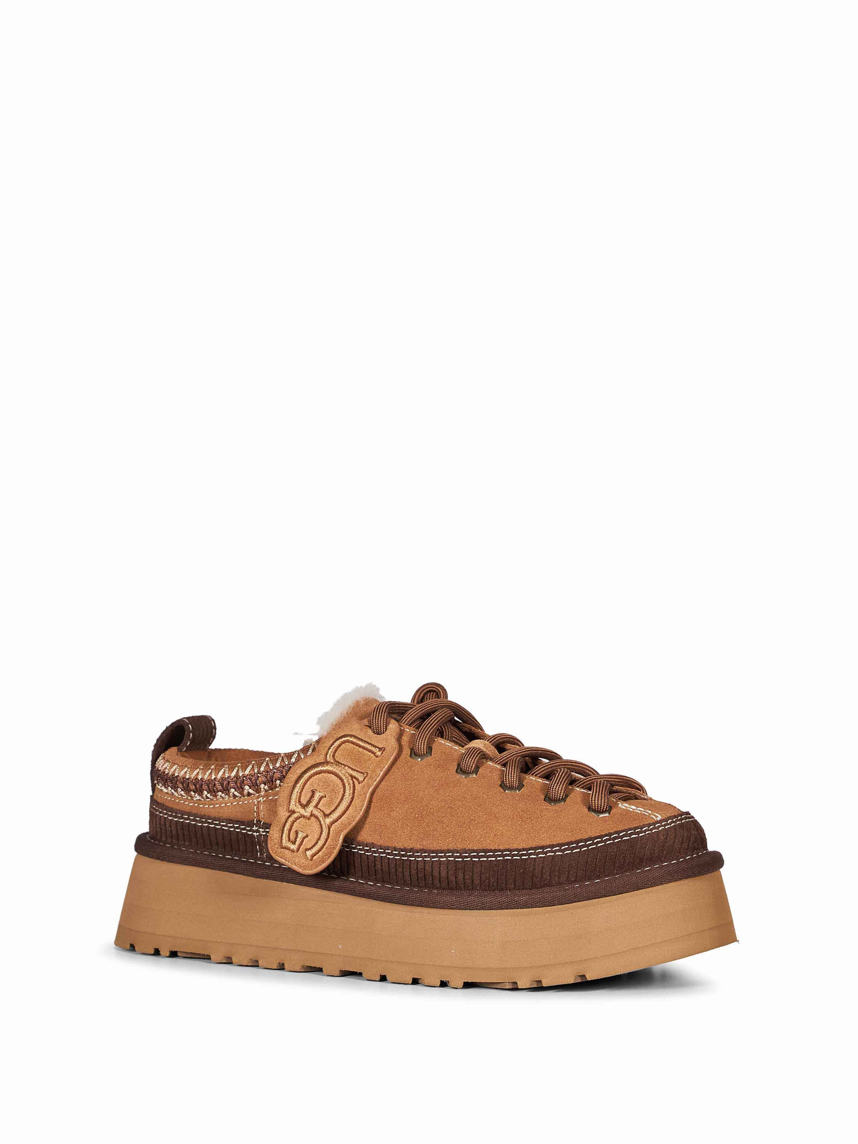 Mules Heritage Lace-up Slipper in beige 