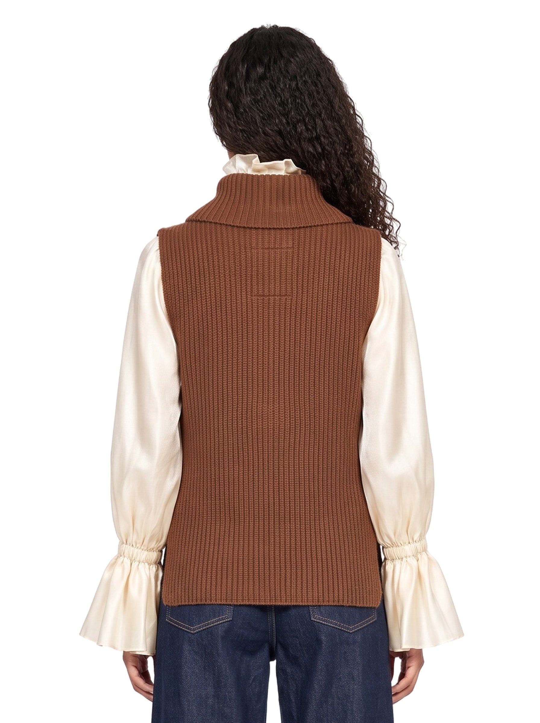 Gilet in maglia in marrone 