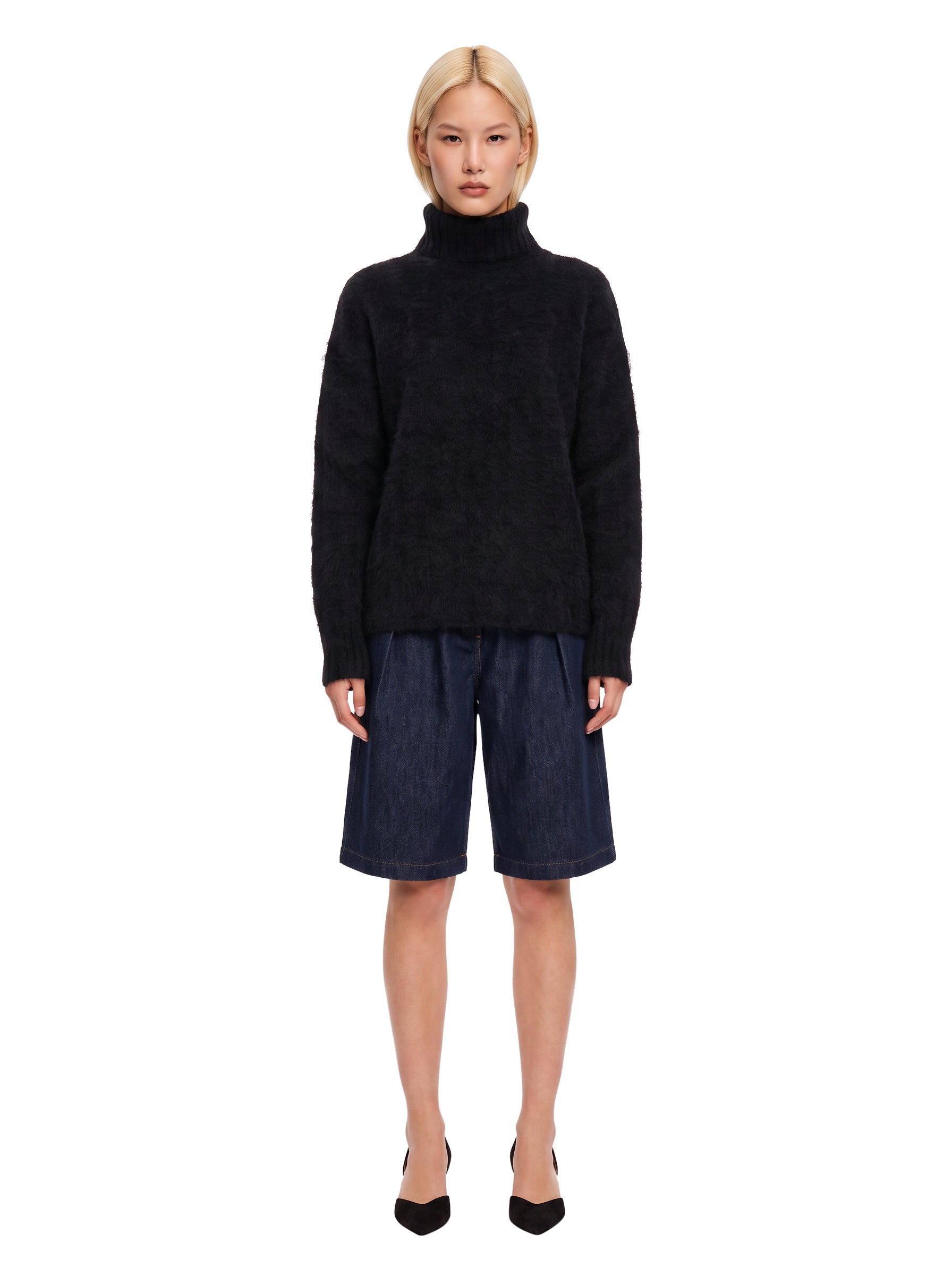Maglione a collo alto con texture morbida in nero 