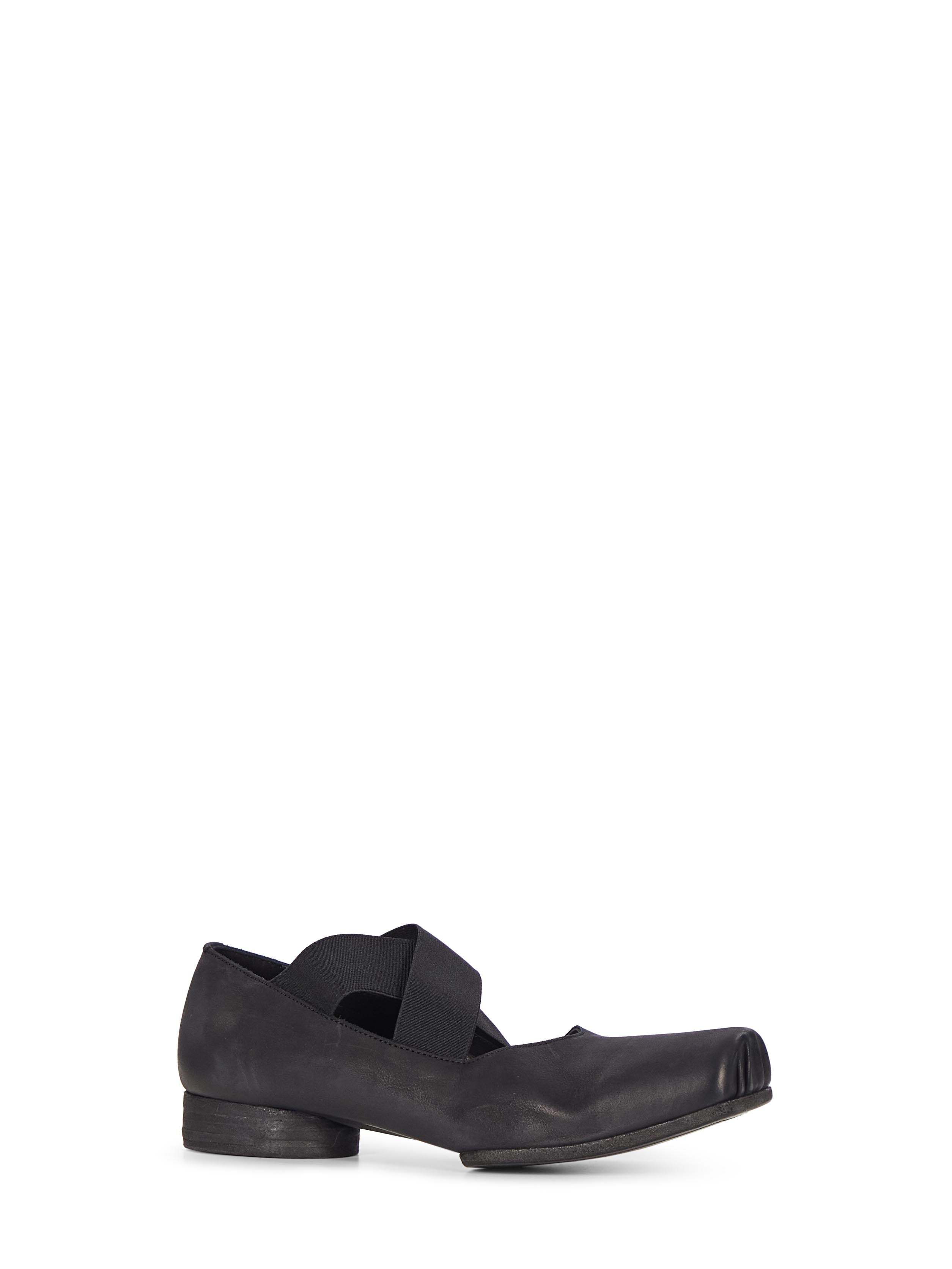 Ballerine in pelle con elastico incrociato in nero 