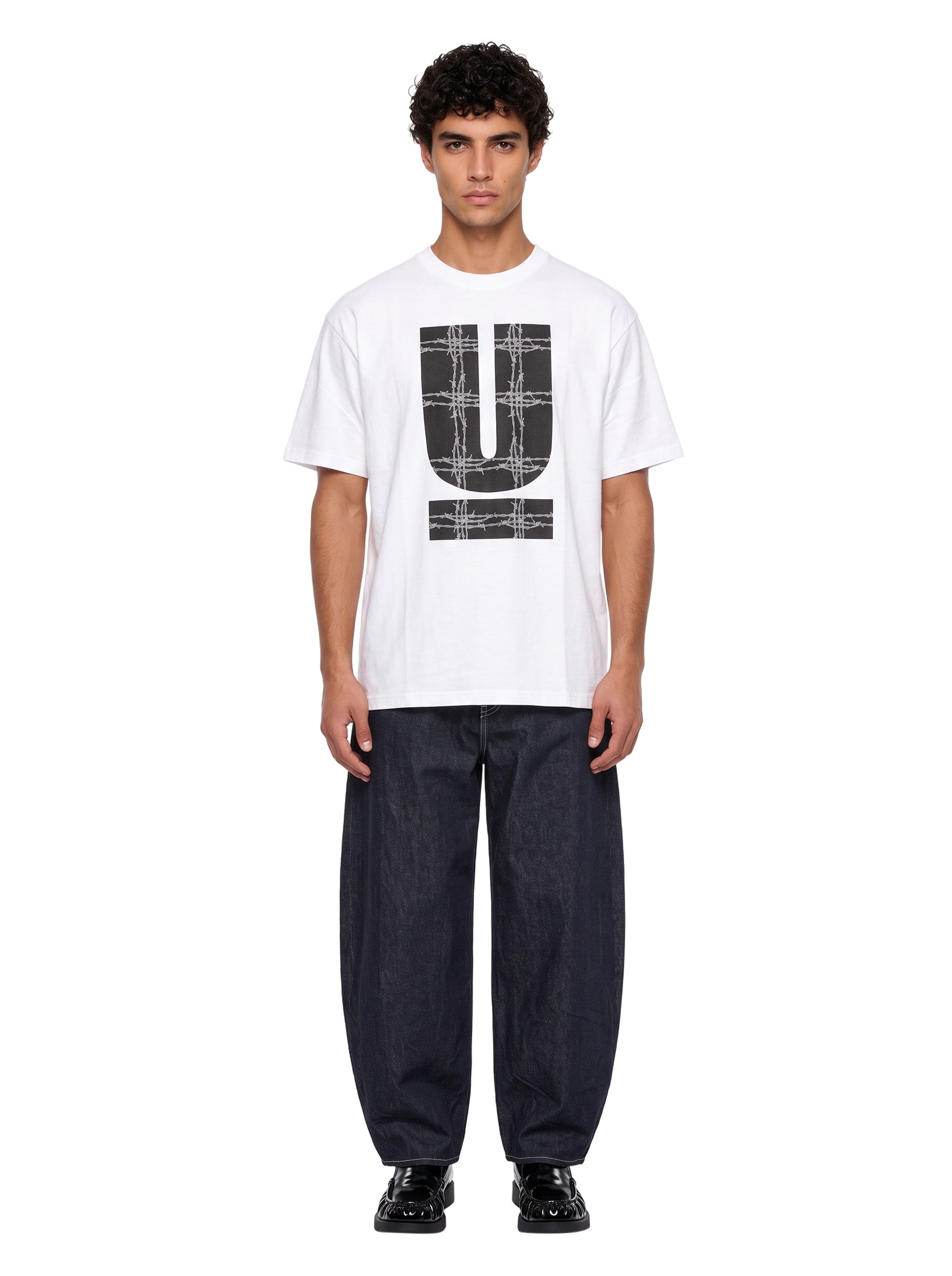 T-shirt U Wire in bianco 