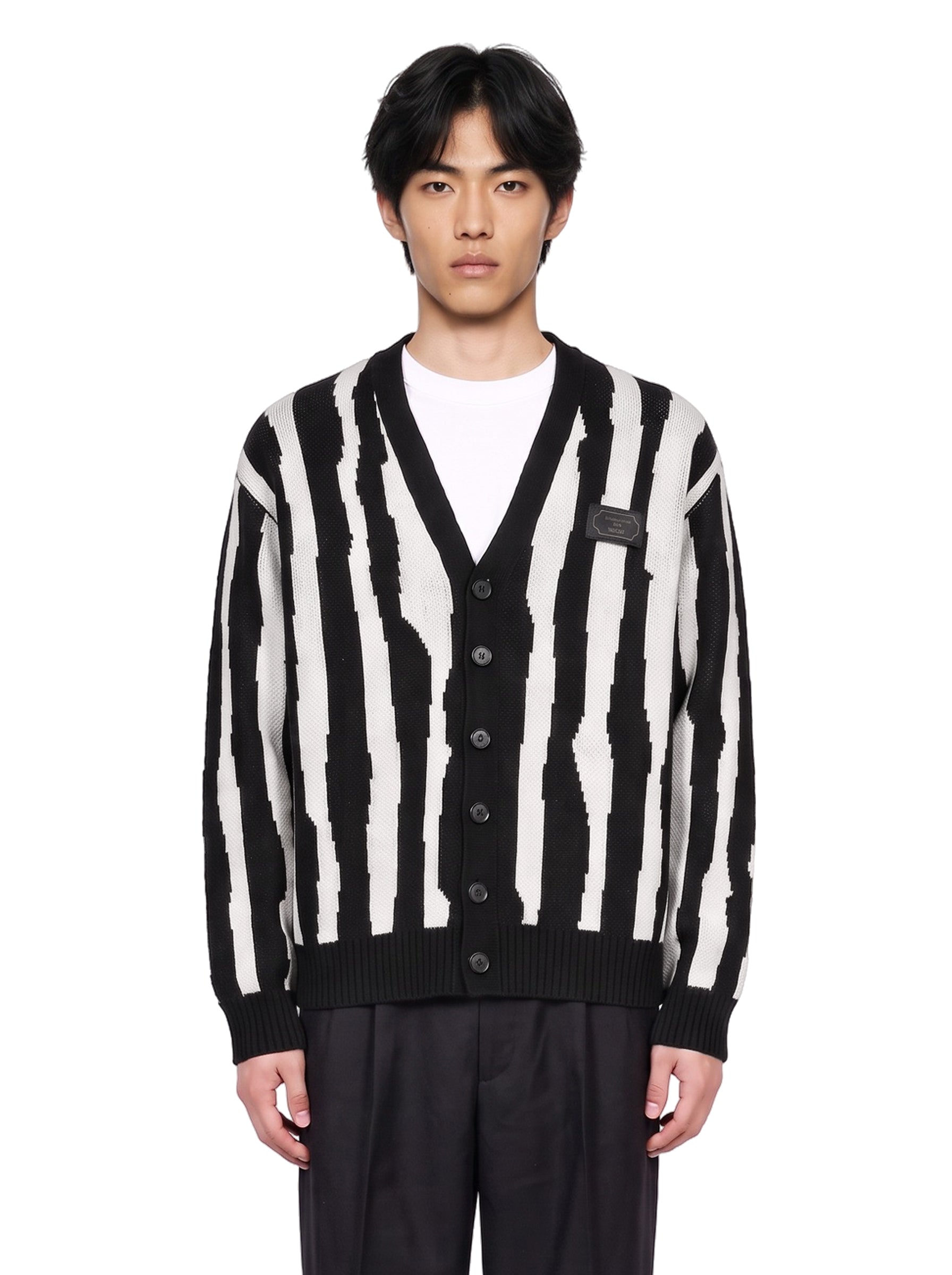 Cardigan in maglia jacquard bianco e nero 