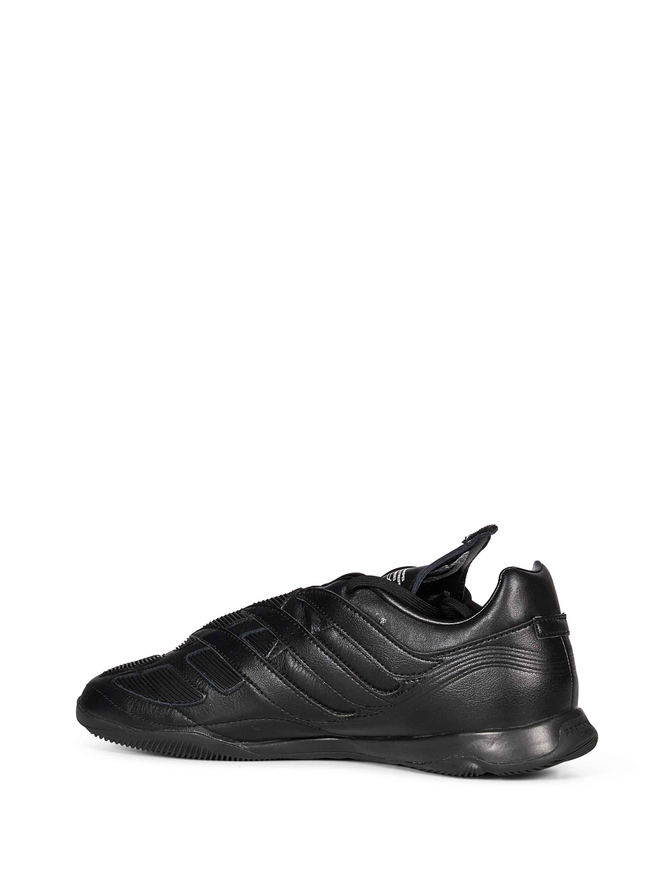 Sneaker Predator Precision in nero 