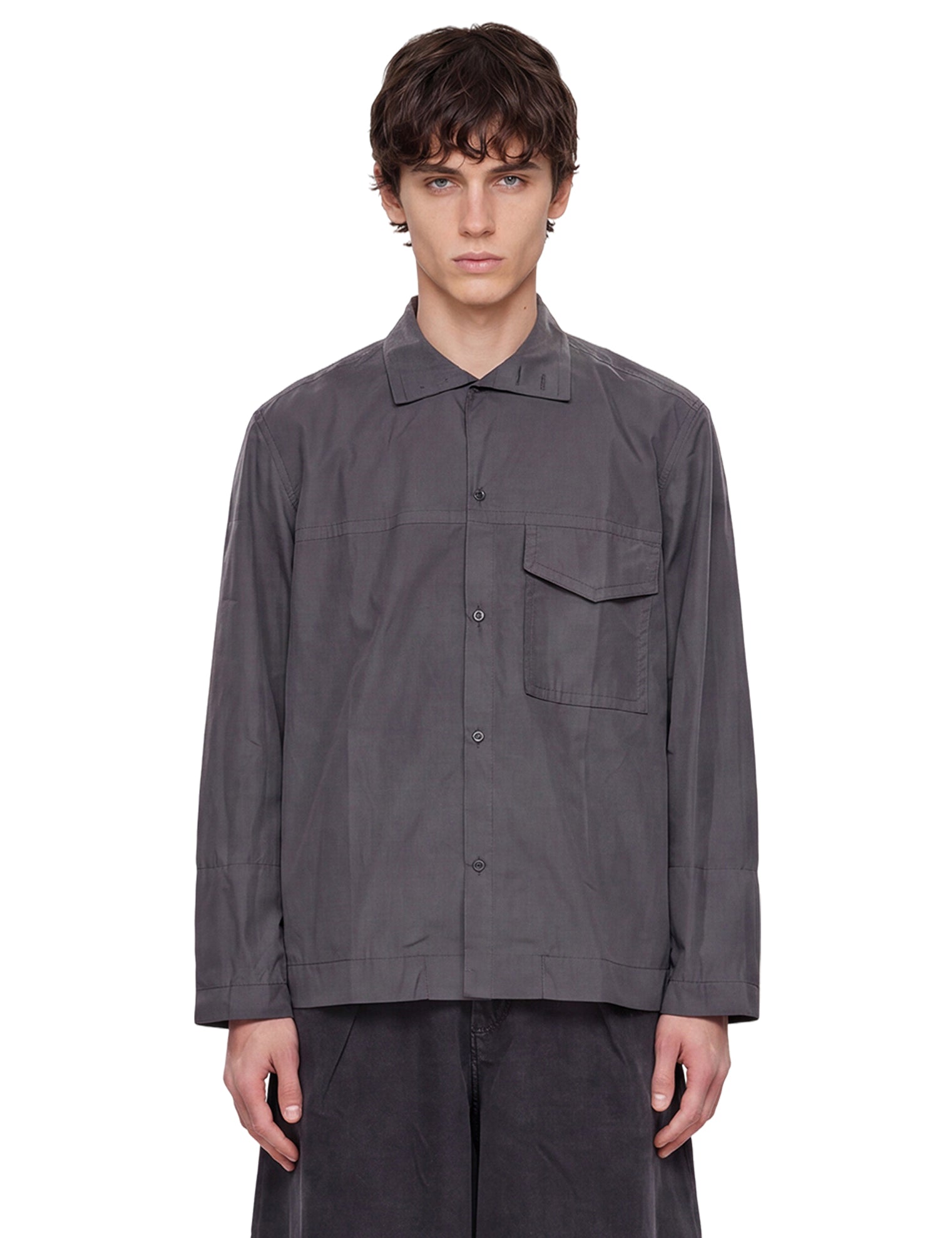 Camicia a maniche lunghe con taschino cruiser  in grigio 
