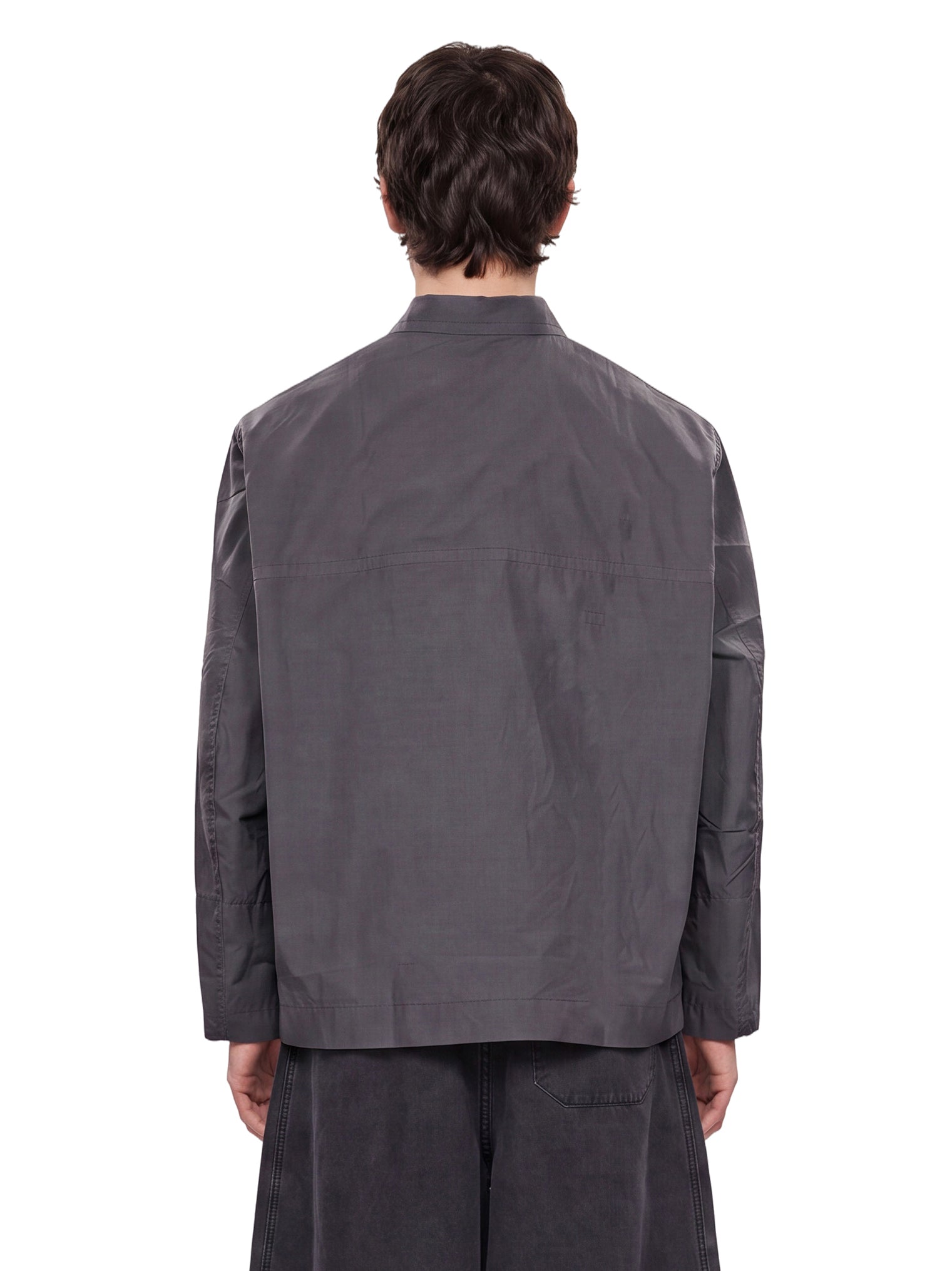 Camicia a maniche lunghe con taschino cruiser  in grigio 