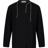 Pullover girocollo con ricamo in nero 