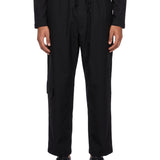 Pantaloni con tasche laterali in nero 