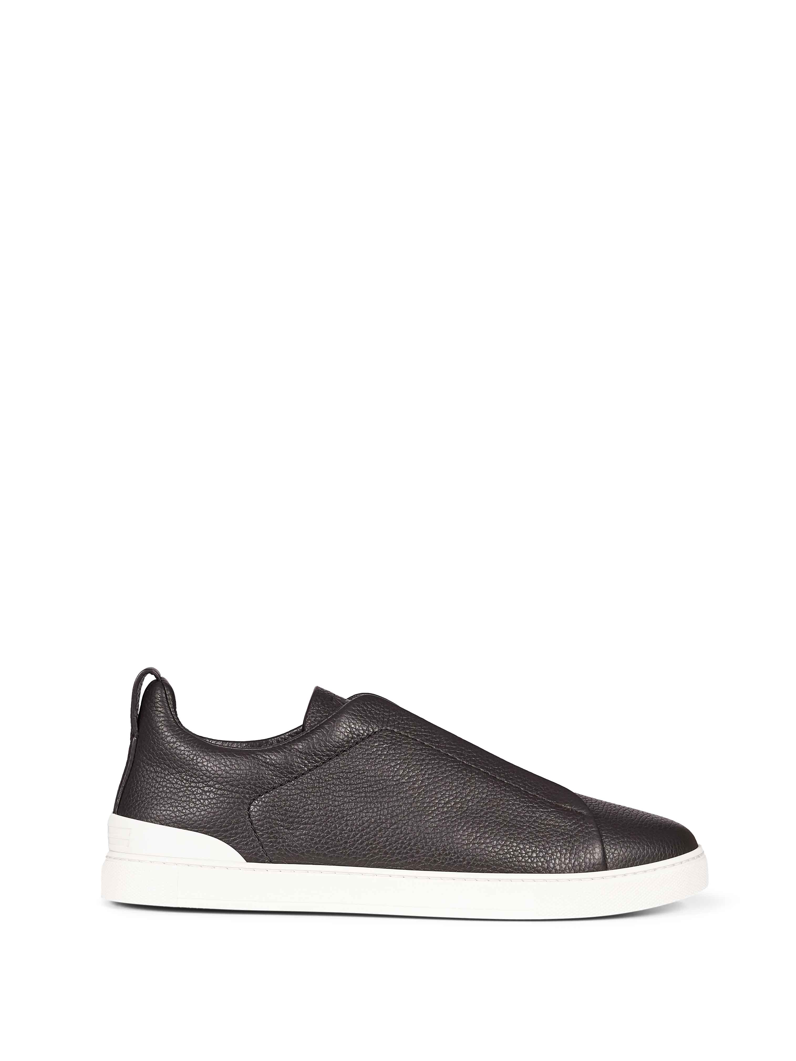 triple stitch low top sneaker 
