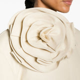 Trench con applicazione floreale in beige - donna 