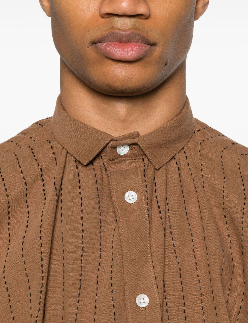 Camicia con cuciture decorative in marrone Glass Cypress - uomo 
