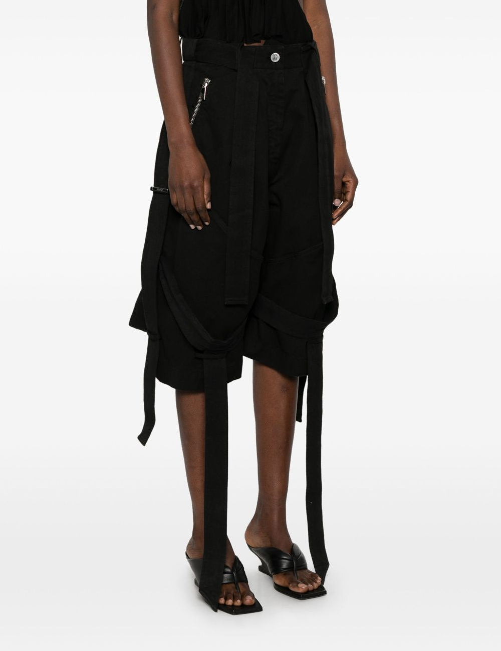 Shorts con cinghie in nero The Attico - donna 