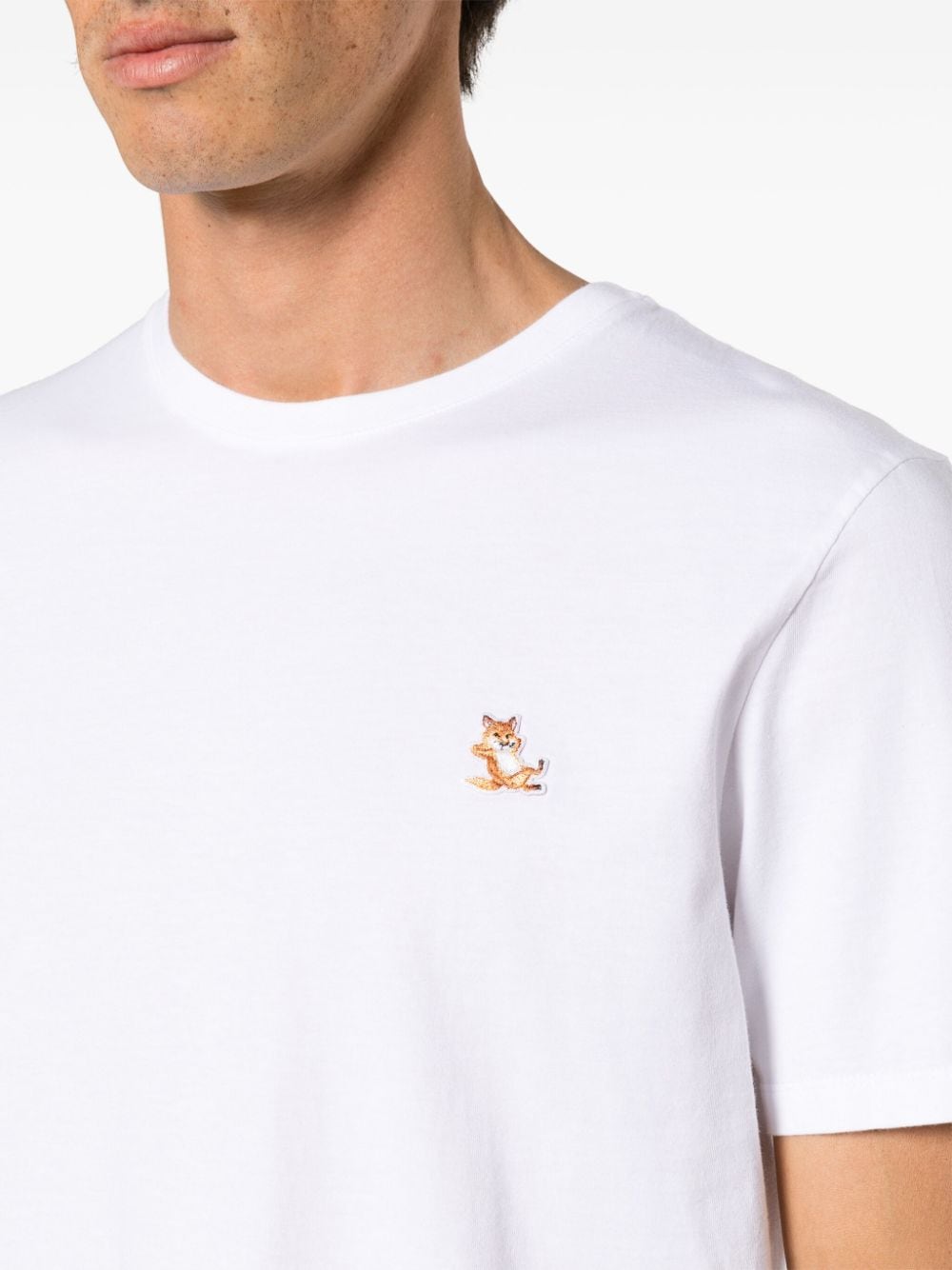 chillax fox patch regular tee shirt 