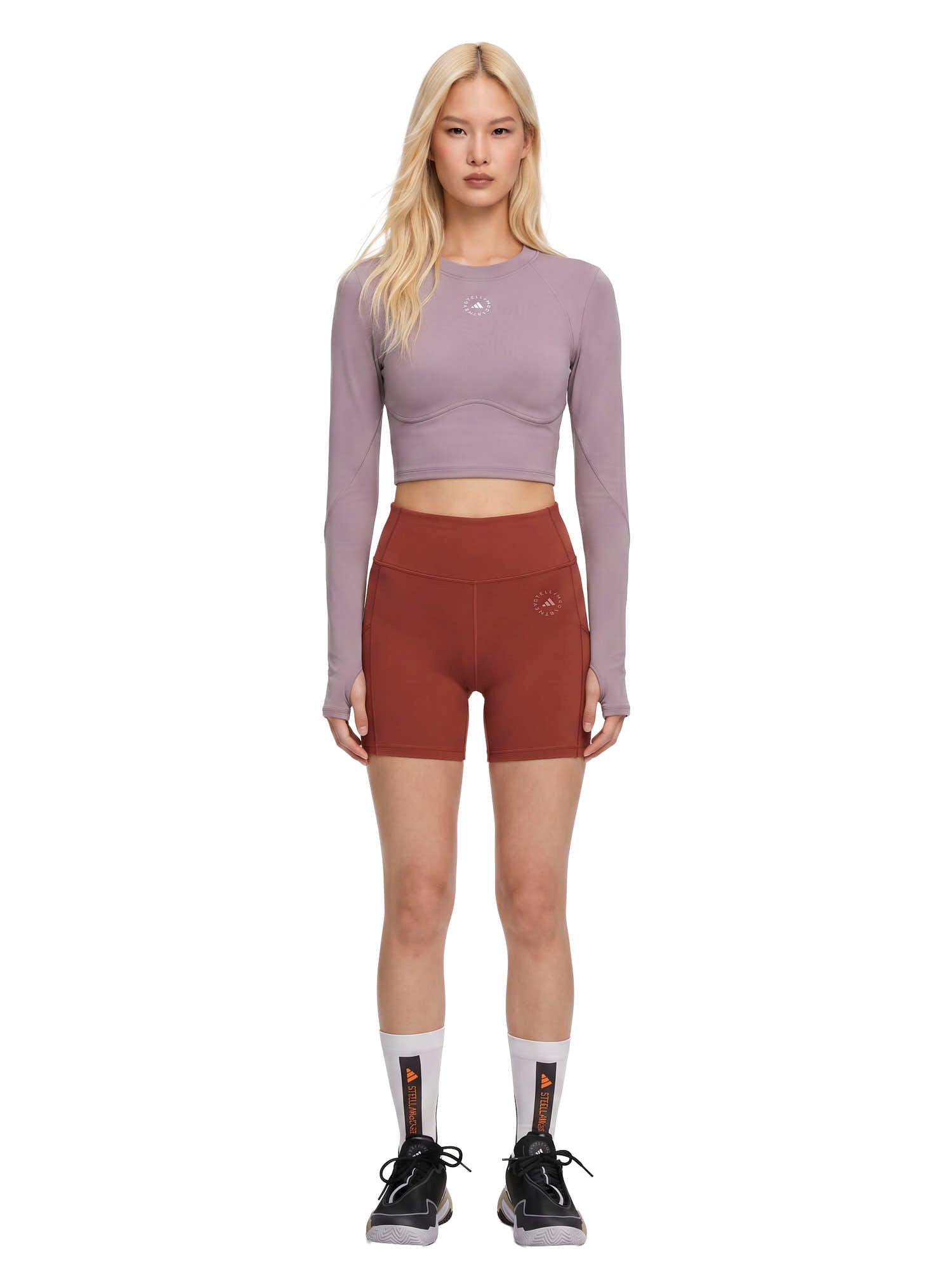 Aboito sportivo con shorts in rosso mattone Adidas by stella MC Cartney - donna 
