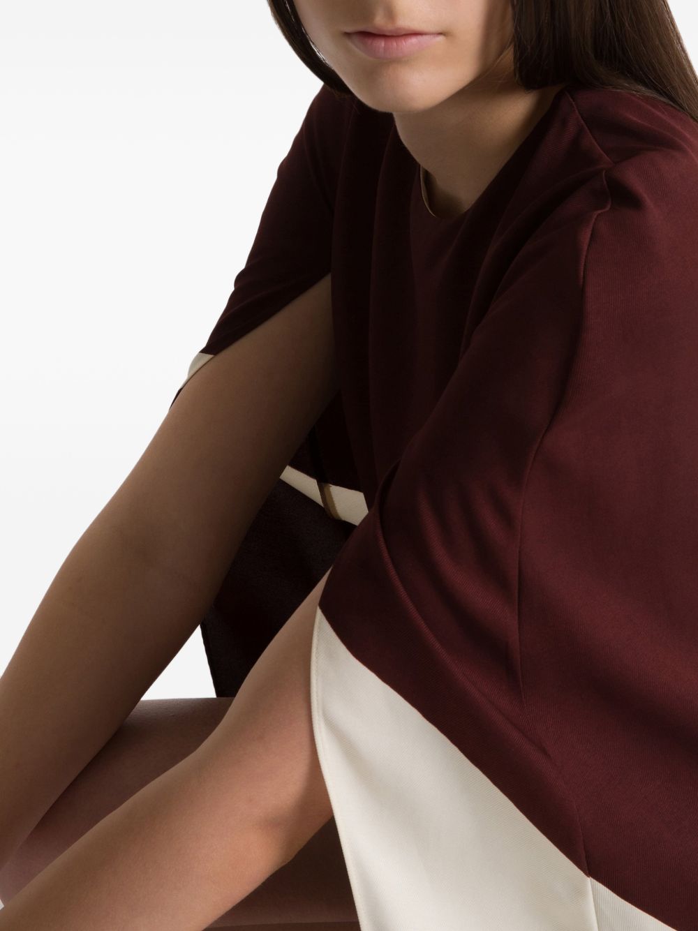 Abito mini con design color-block in marrone 