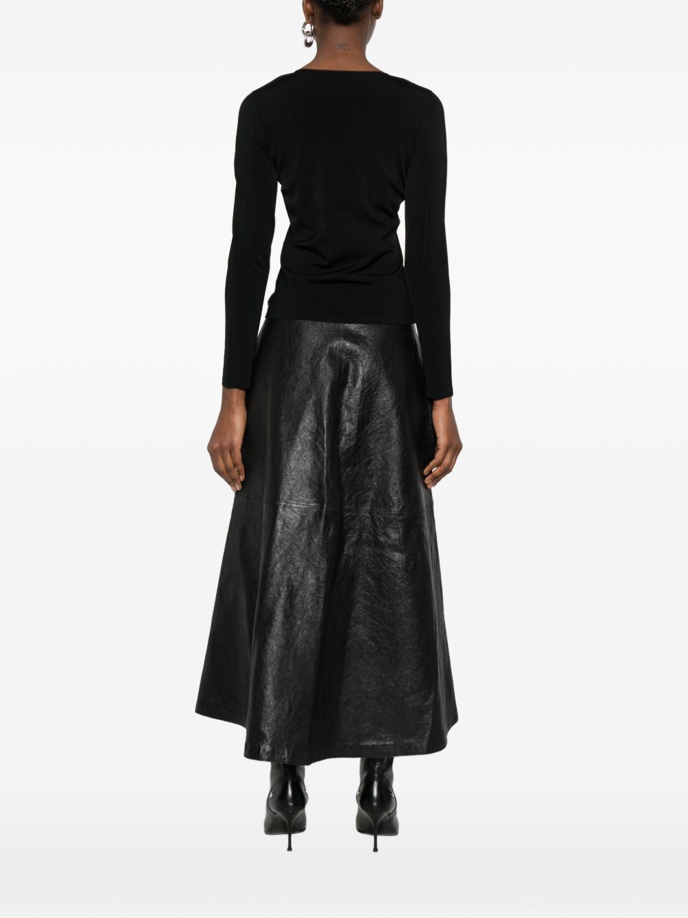 Maglione con scollo a v e targa con logo in nero Alexander wang - donna 