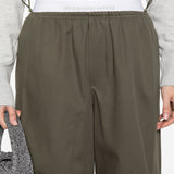 Pantaloni con cintura a doppio strato  in verde 