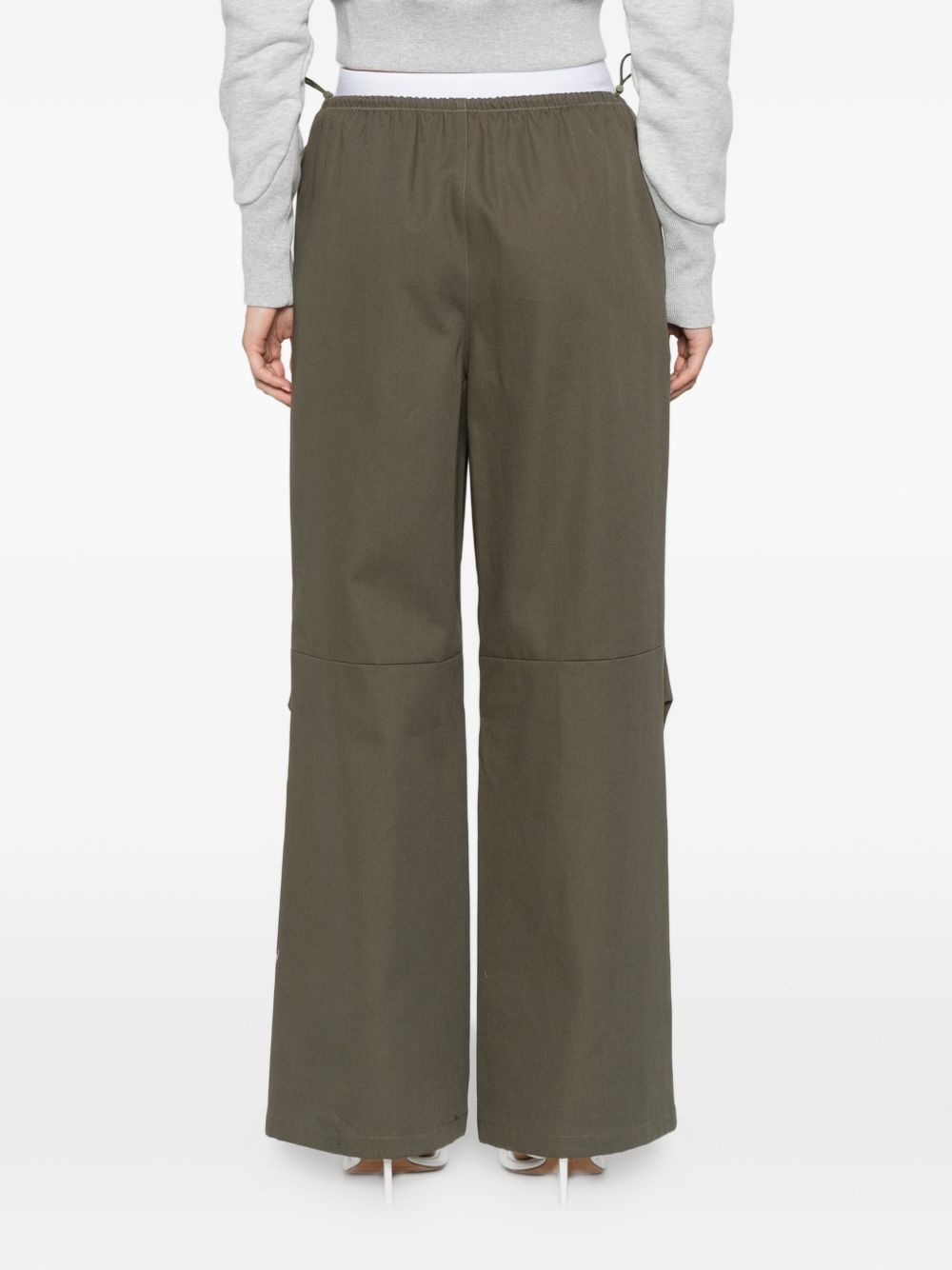 Pantaloni con cintura a doppio strato  in verde 