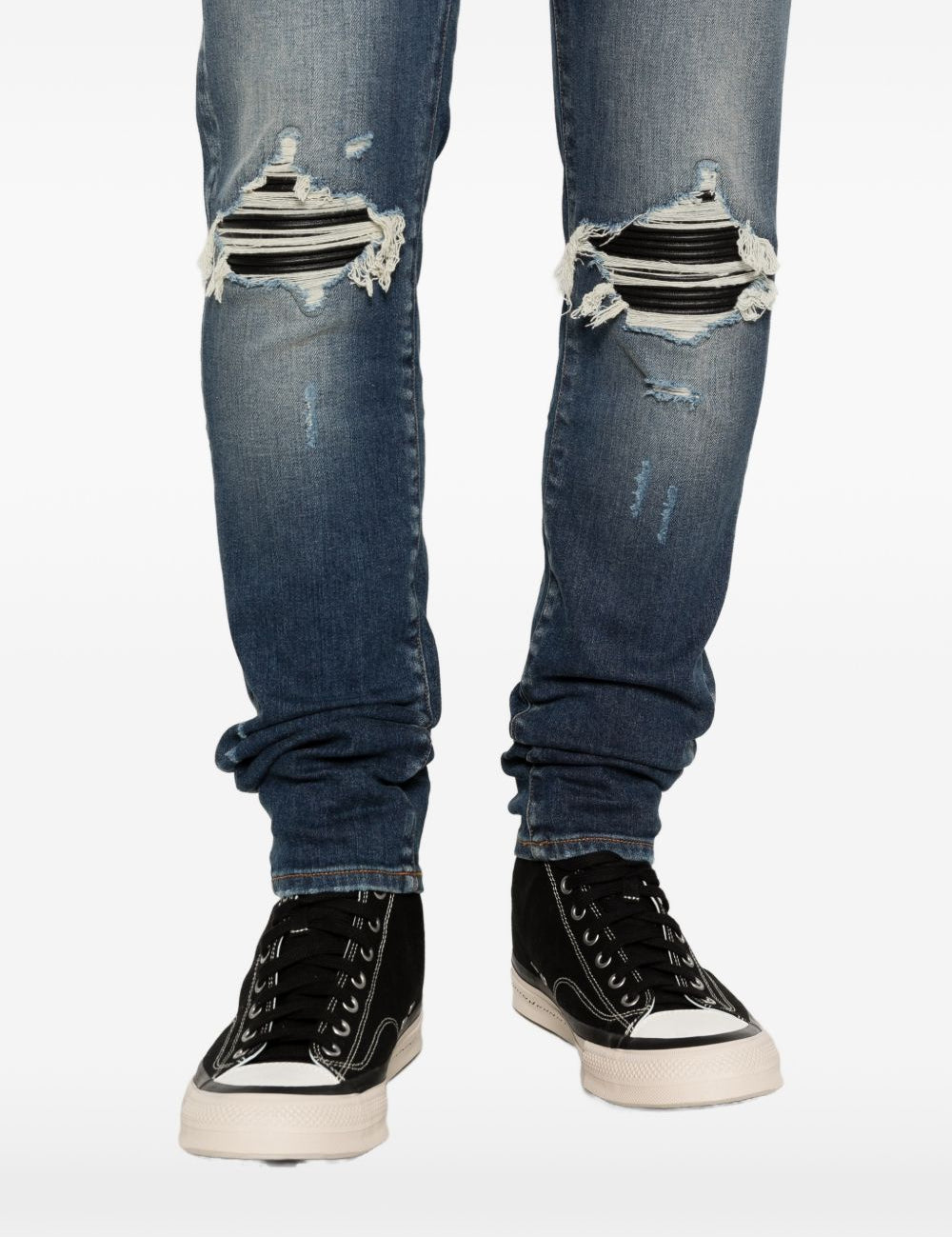 Jeans con strappi in blu Amiri - uomo 