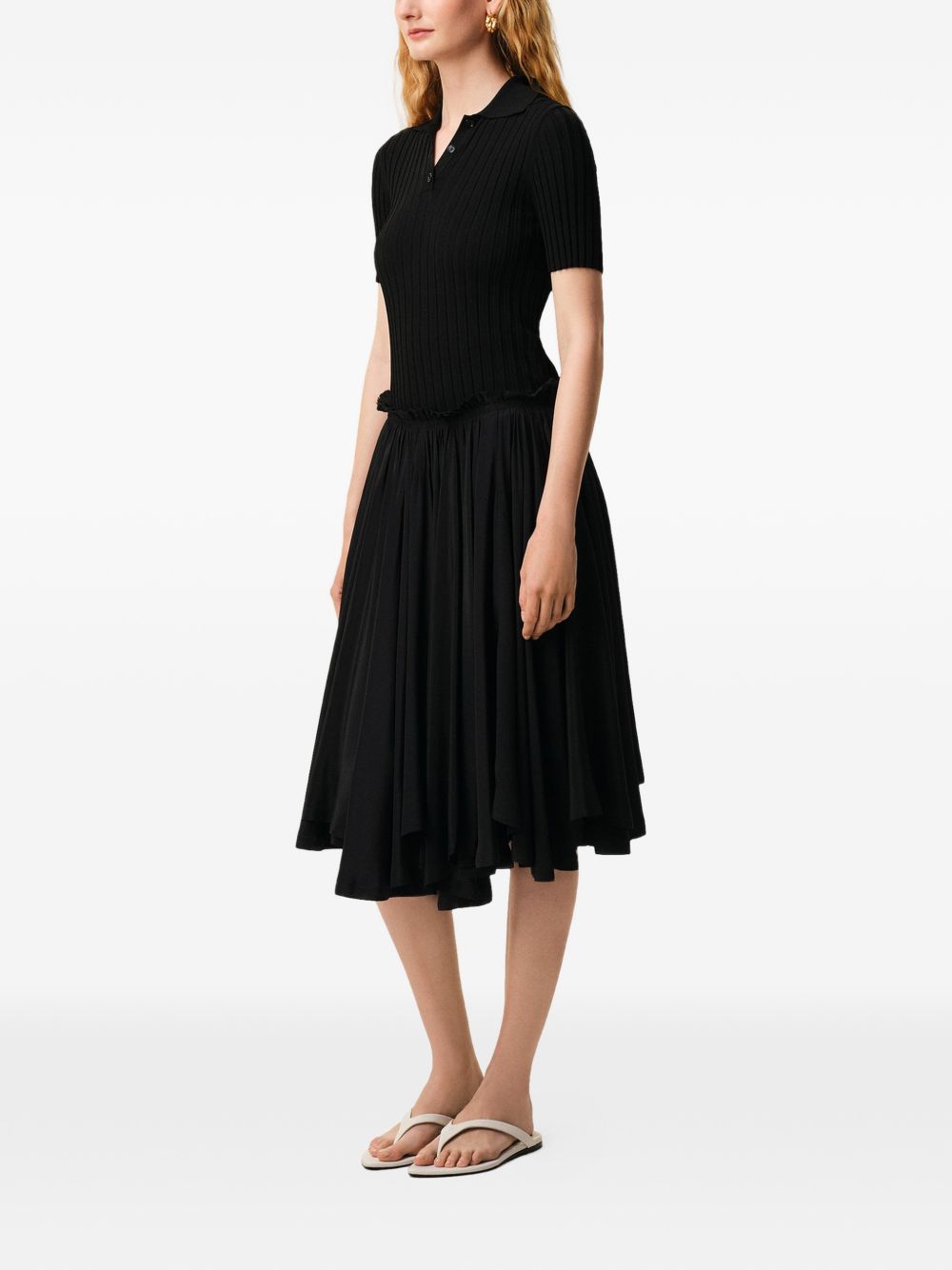 Gonna midi Corolla svasata in nero AMI PARIS - DONNA 