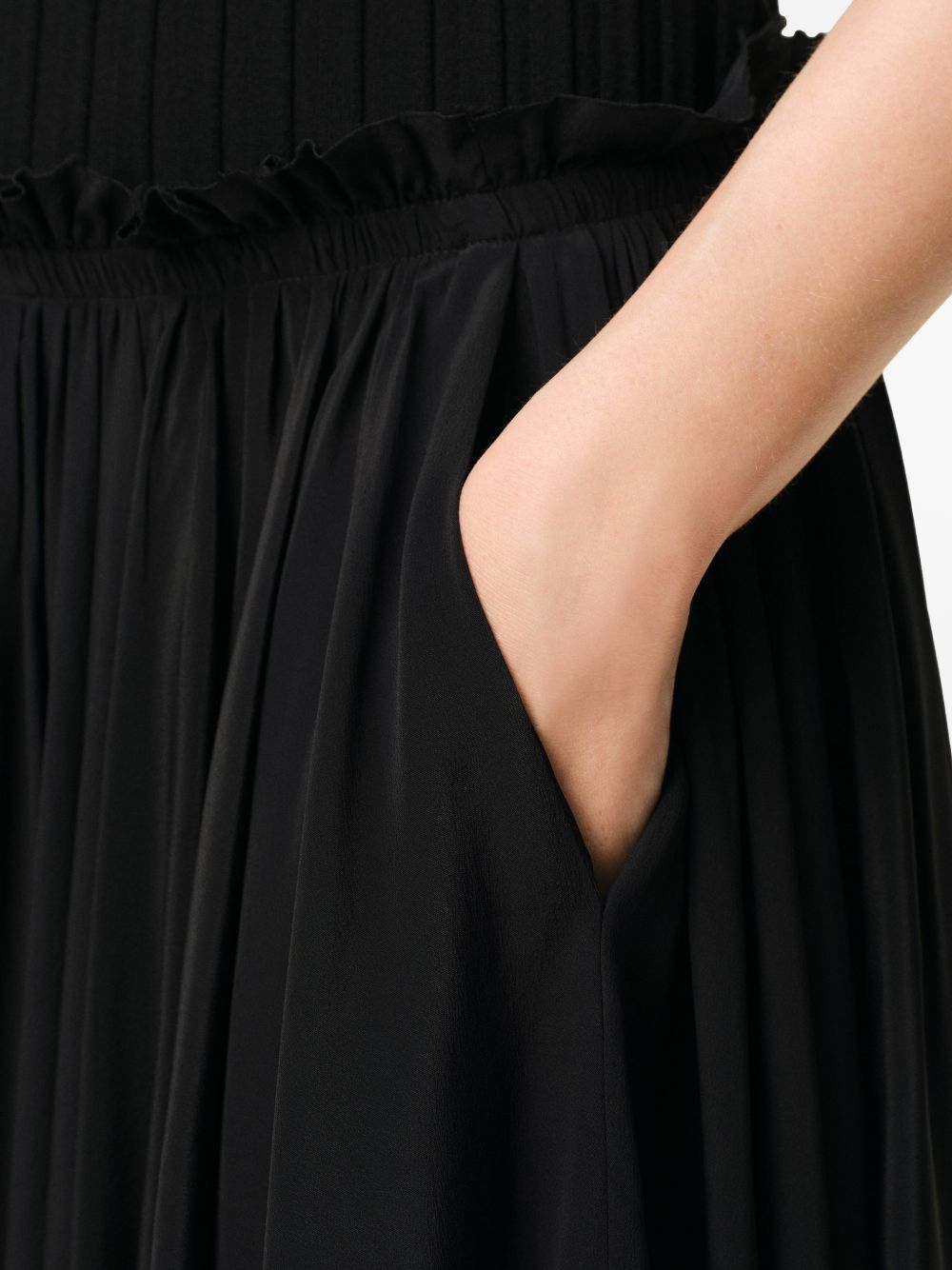 Gonna midi Corolla svasata in nero AMI PARIS - DONNA 