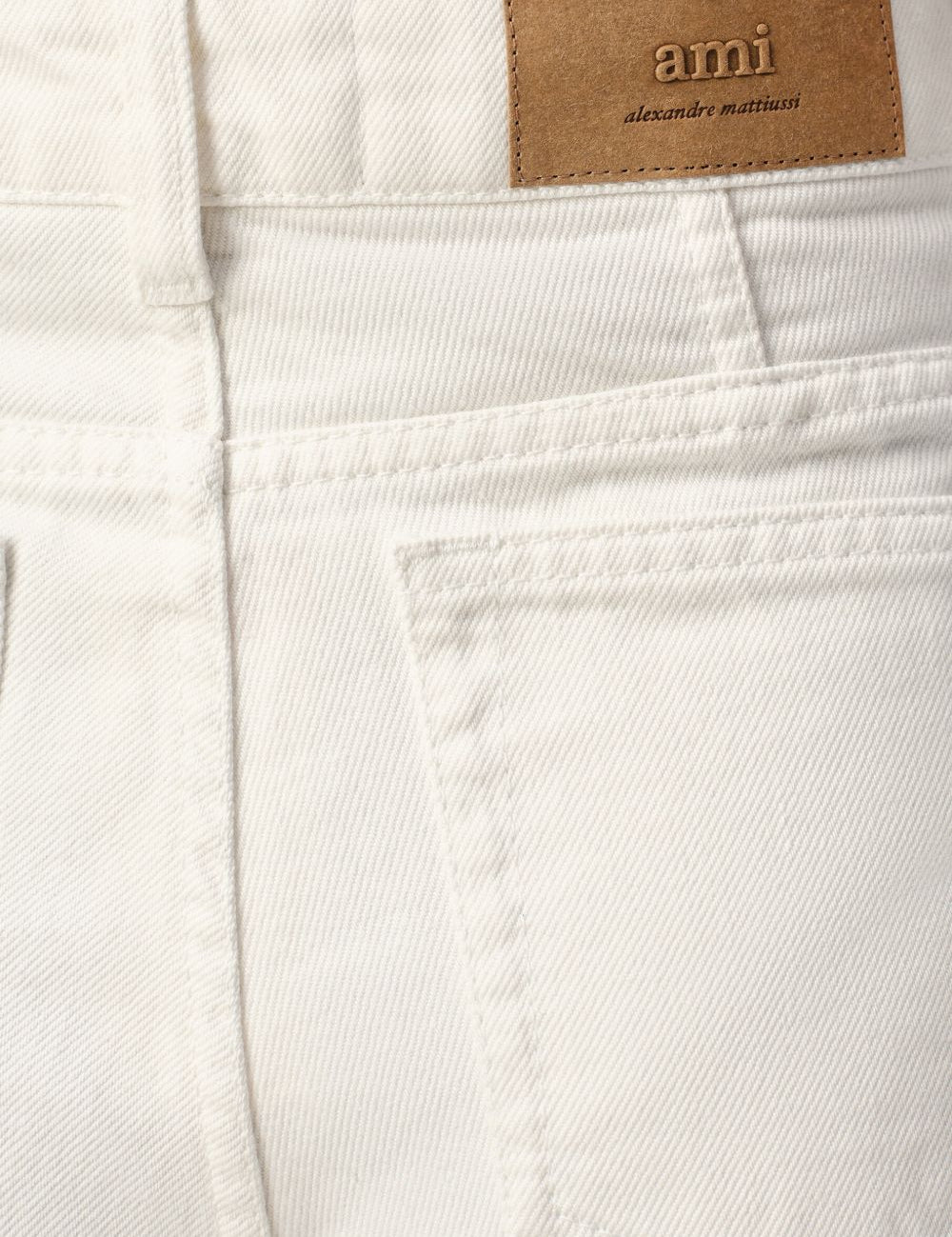 Pantaloncini in jeans di cotone in avorio Ami paris - donna 