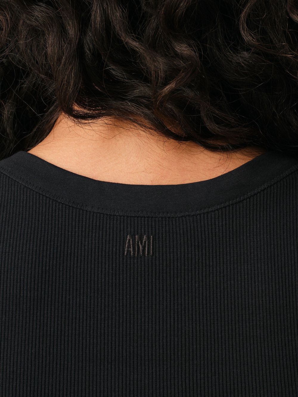 Canotta con logo Ami de Coeur in nero 