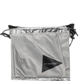 Borsa a tracolla con stampa logo in grigio And wander - uomo 