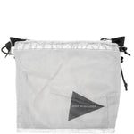 Borsa a tracolla con stampa logo in grigio And wander - uomo 