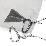 Borsa a tracolla con stampa logo in grigio And wander - uomo 