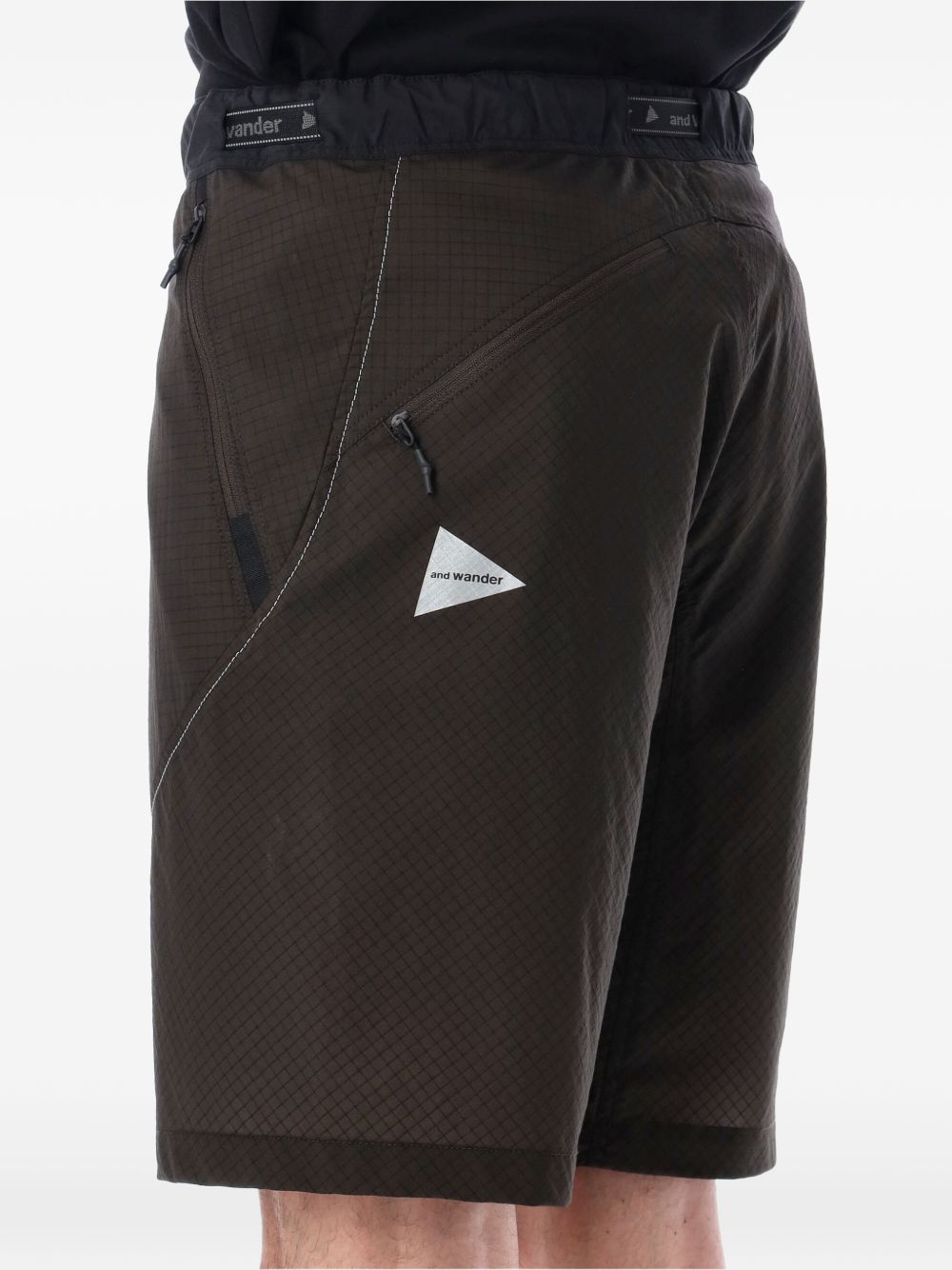 Bermuda Ripstop in marrone e nero And wander - uomo 