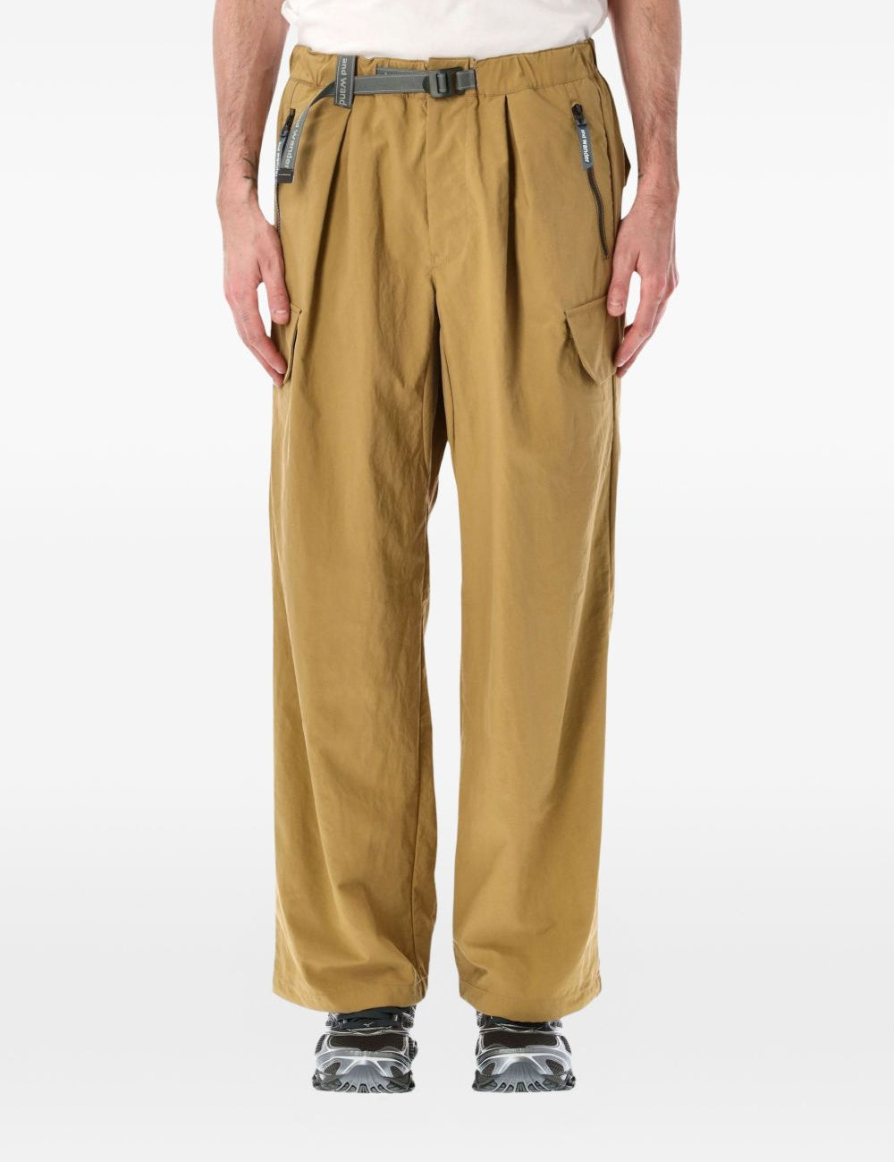 Pantaloni cargo in twill in beige And wander - uomo 